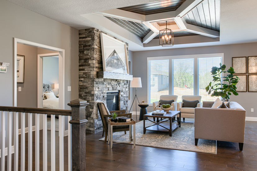 Ashlar Homes, LLC — 401 SW Hawthorne Ln