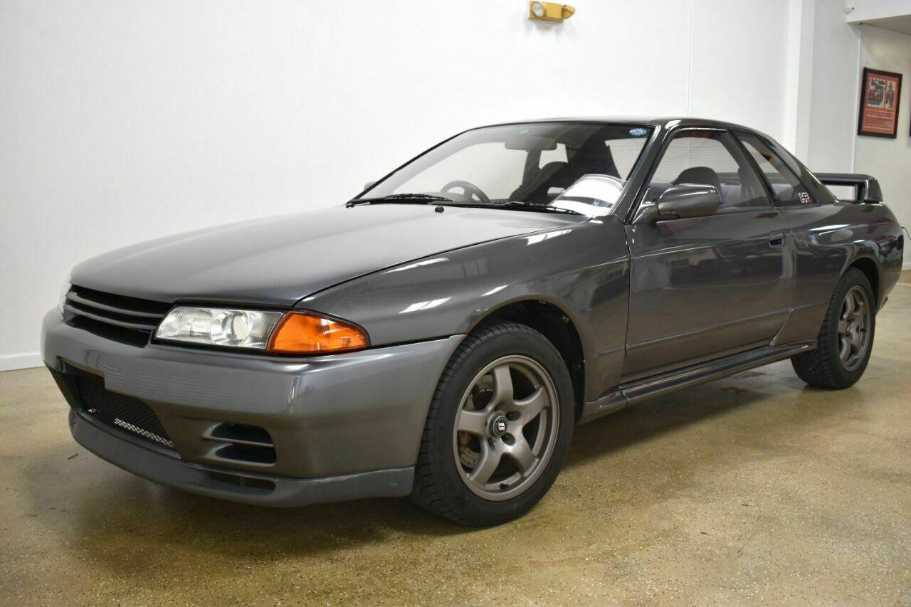 1989 Nissan GTR Skyline R32 Japanese cars for sale