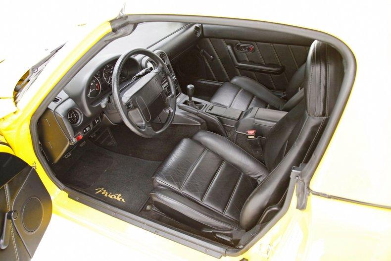 1992 Mazda Miata Convertible