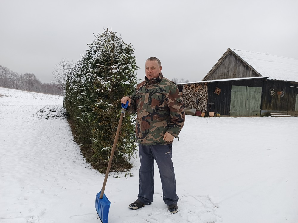 Krikštonių kaimo gyventojas Juozas. /