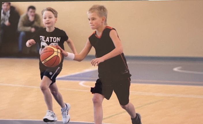 Žinomų žmonių atžalos – apie vaikystę: mus auklėjo stebuklingais „prašau“ ir „laiko limitais“