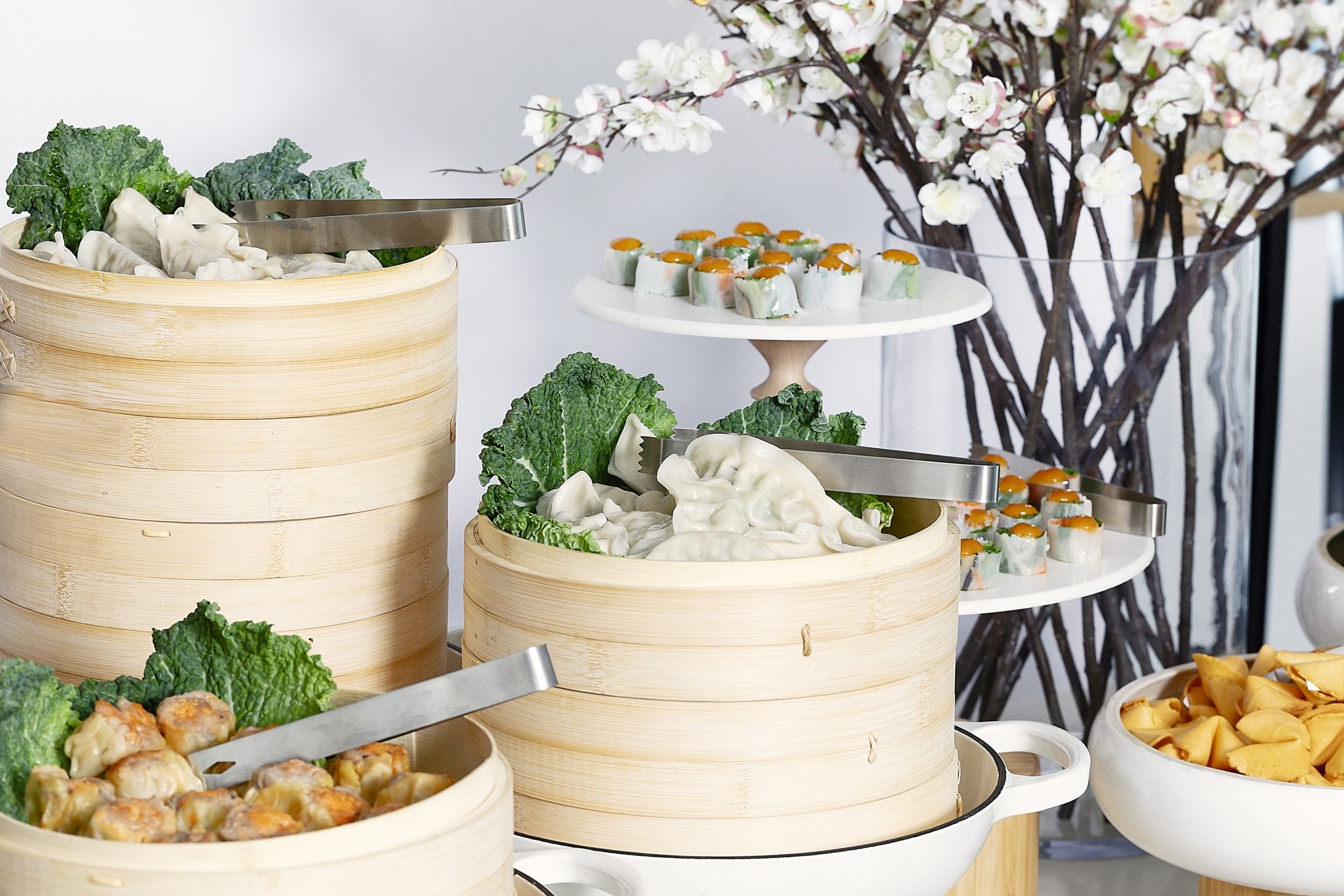 STATIONS DIM SUM
