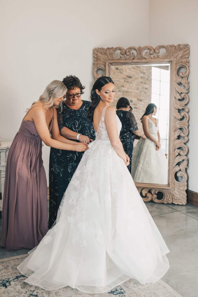 bride getting ready for wedding