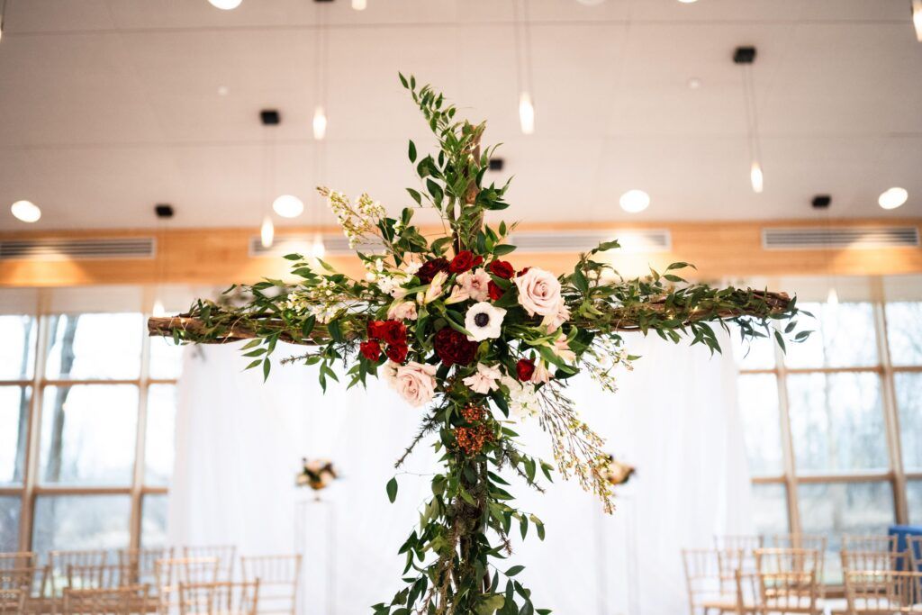Close up of the floral cross.