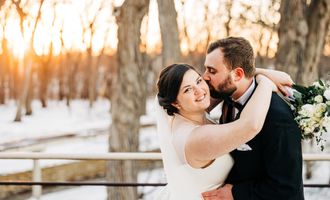 wedding couple illinois