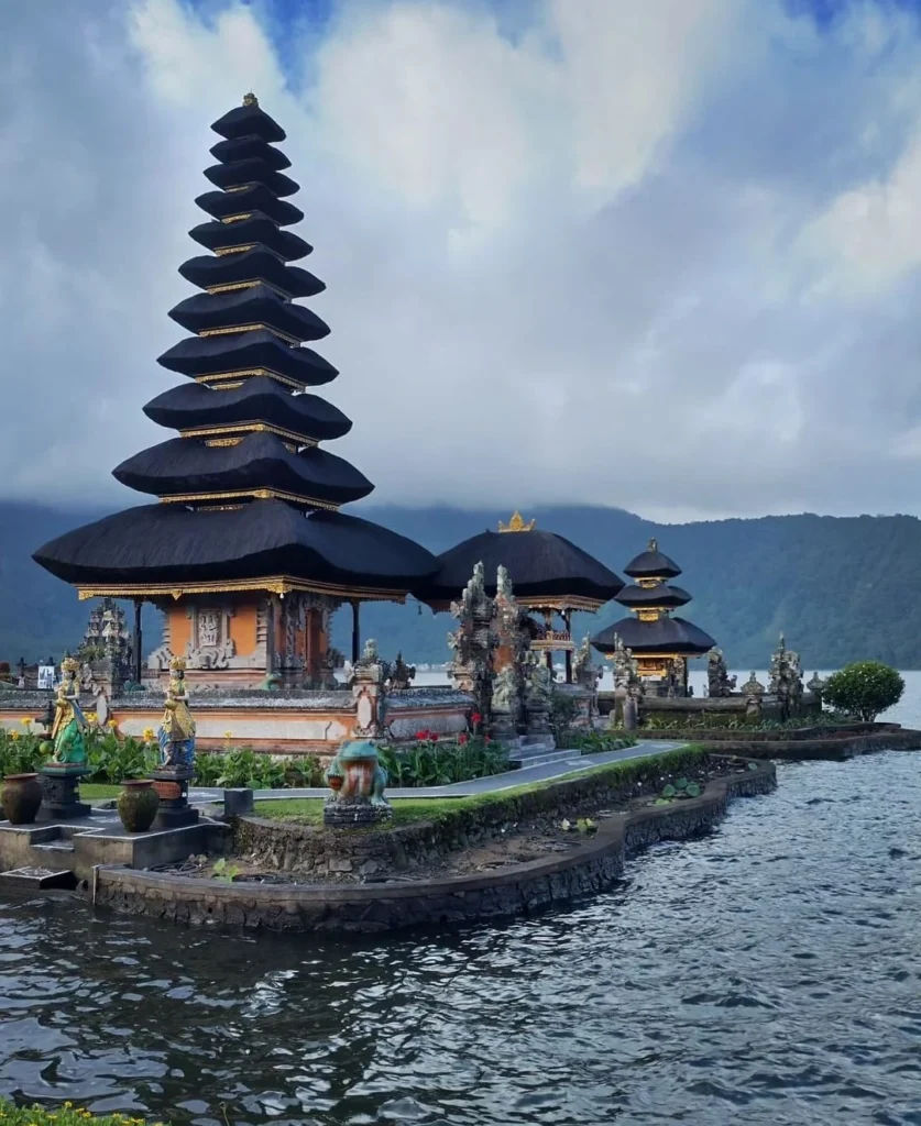 rental mobl ke ulun danu baratan Rental mobl ke ulun danu baratan