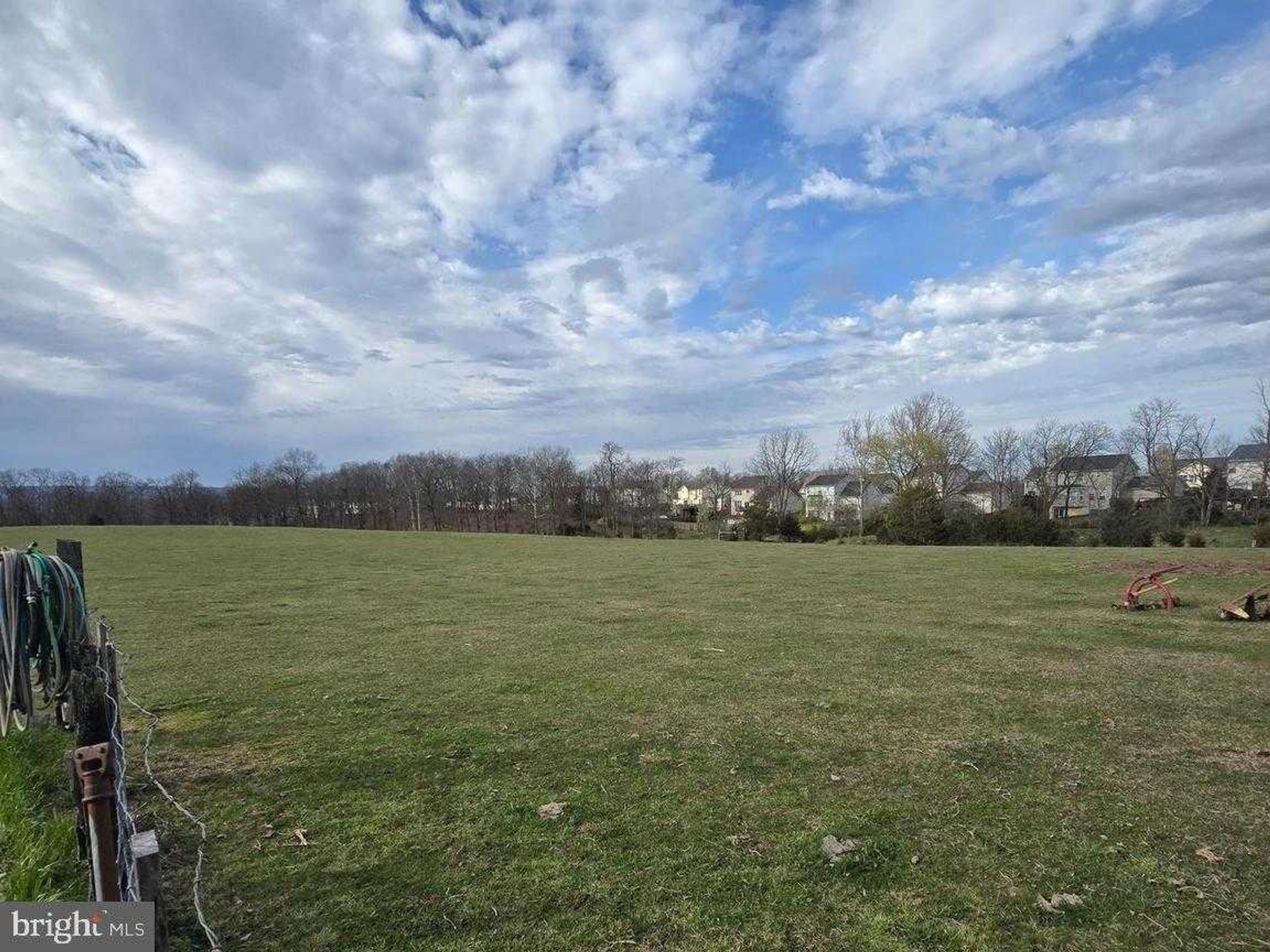 415 Near Bethels Way photo 8