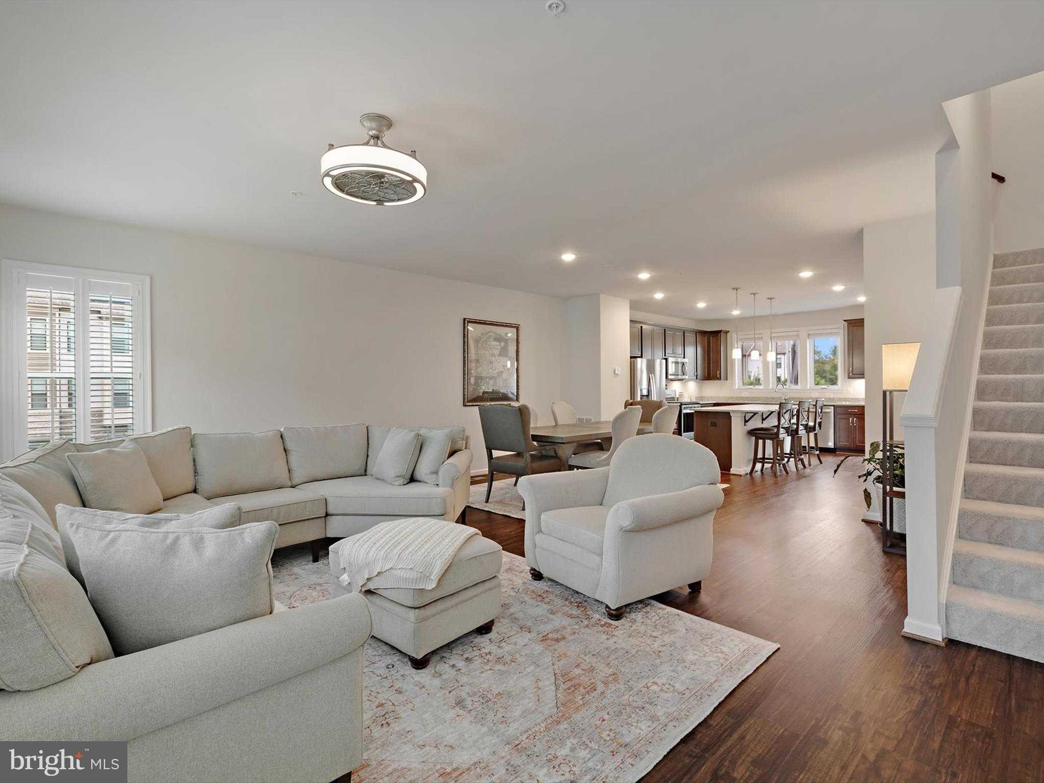 3299 Watershed Blvd
