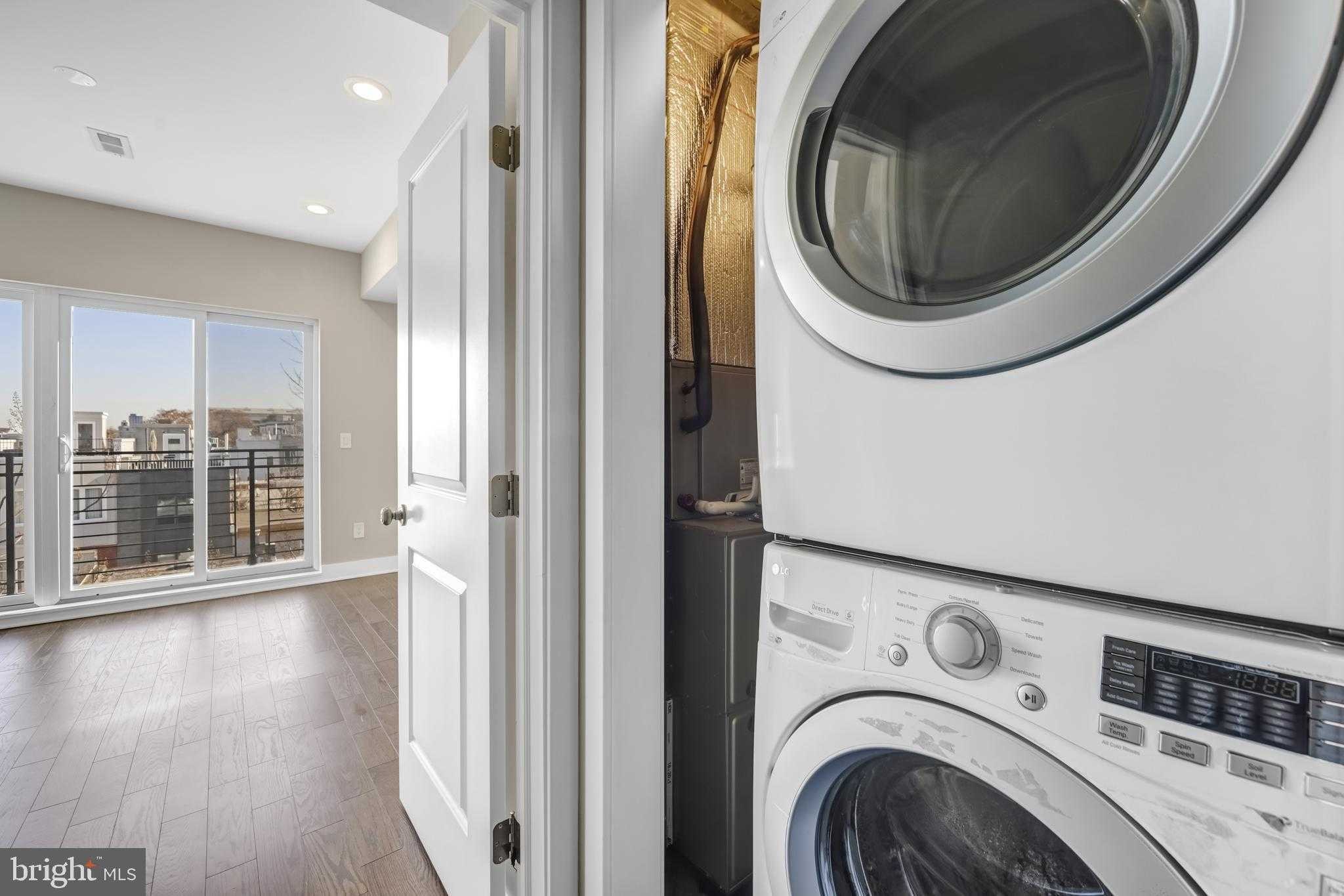 1223 N 25th St Apt A photo 14