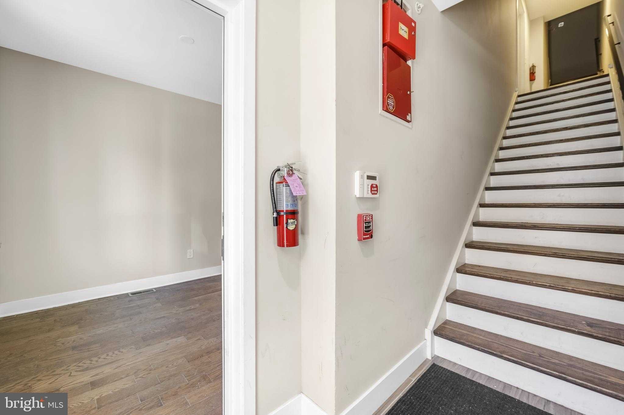1223 N 25th St Apt A photo 30