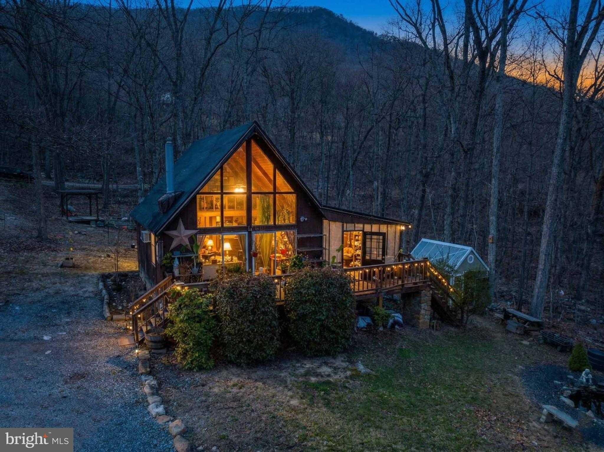 125 National Forest Access Rd, Luray