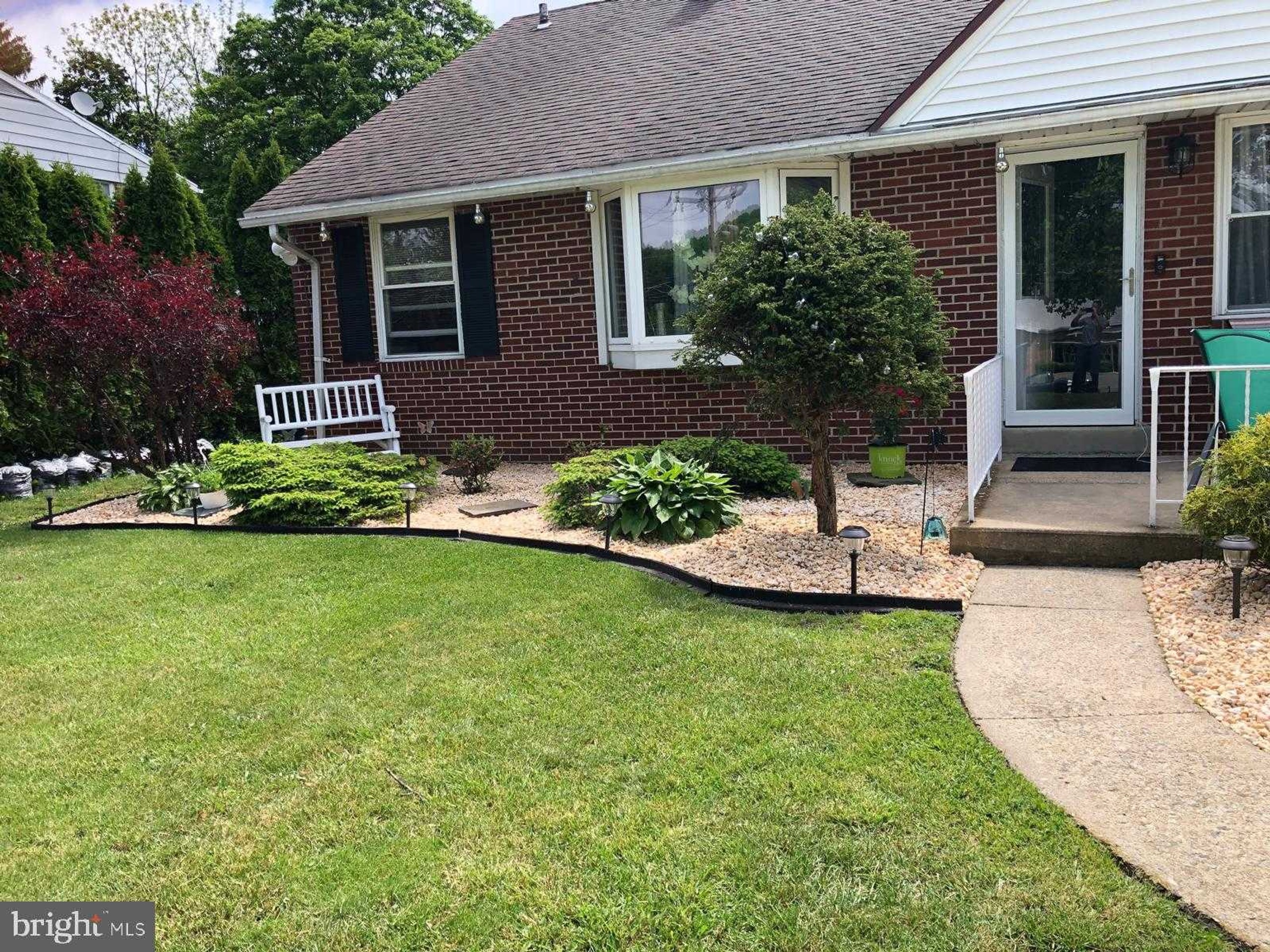 2309 Hampden Blvd, Reading