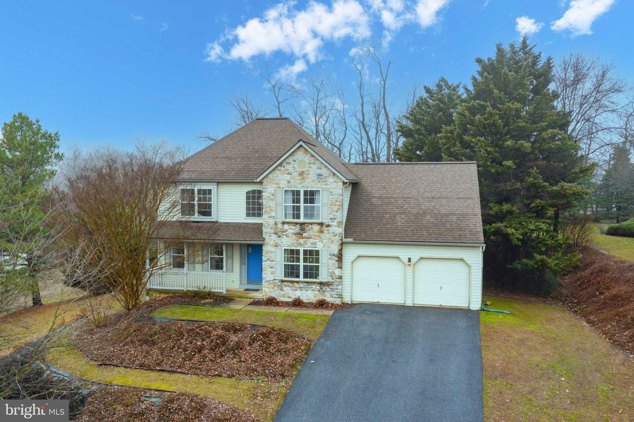 46 Stonewyck Hill Rd