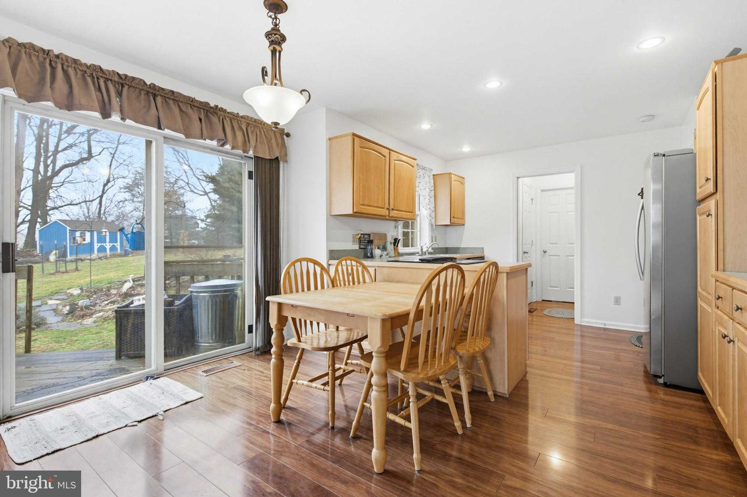 46 Stonewyck Hill Rd photo 11