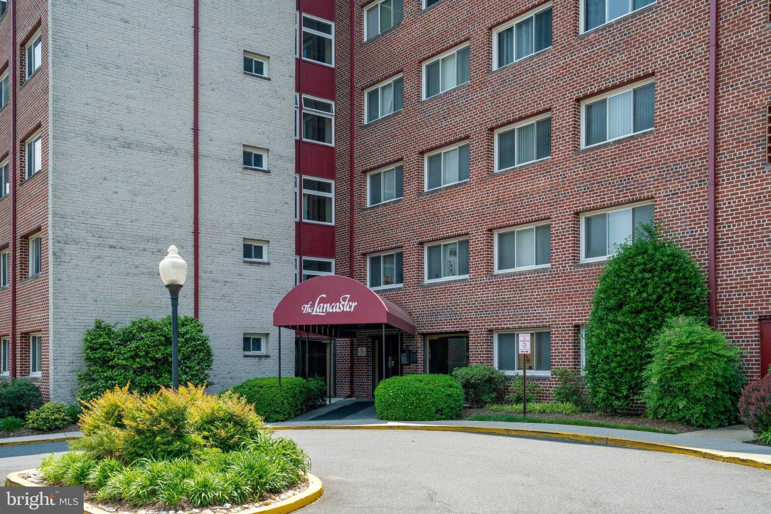1830 Columbia Pike Apt 107 photo 37