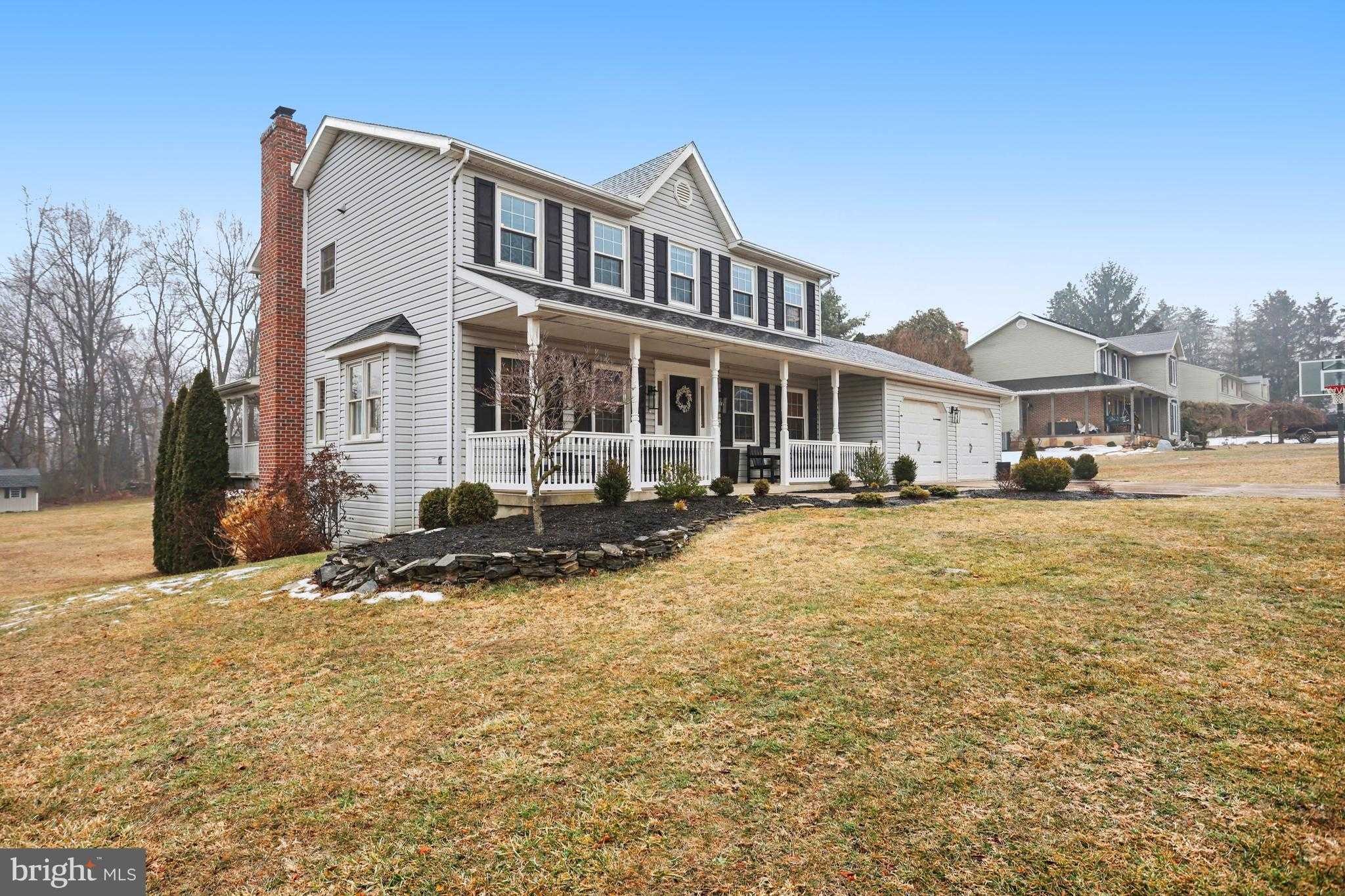 655 Red Fox CT photo 3