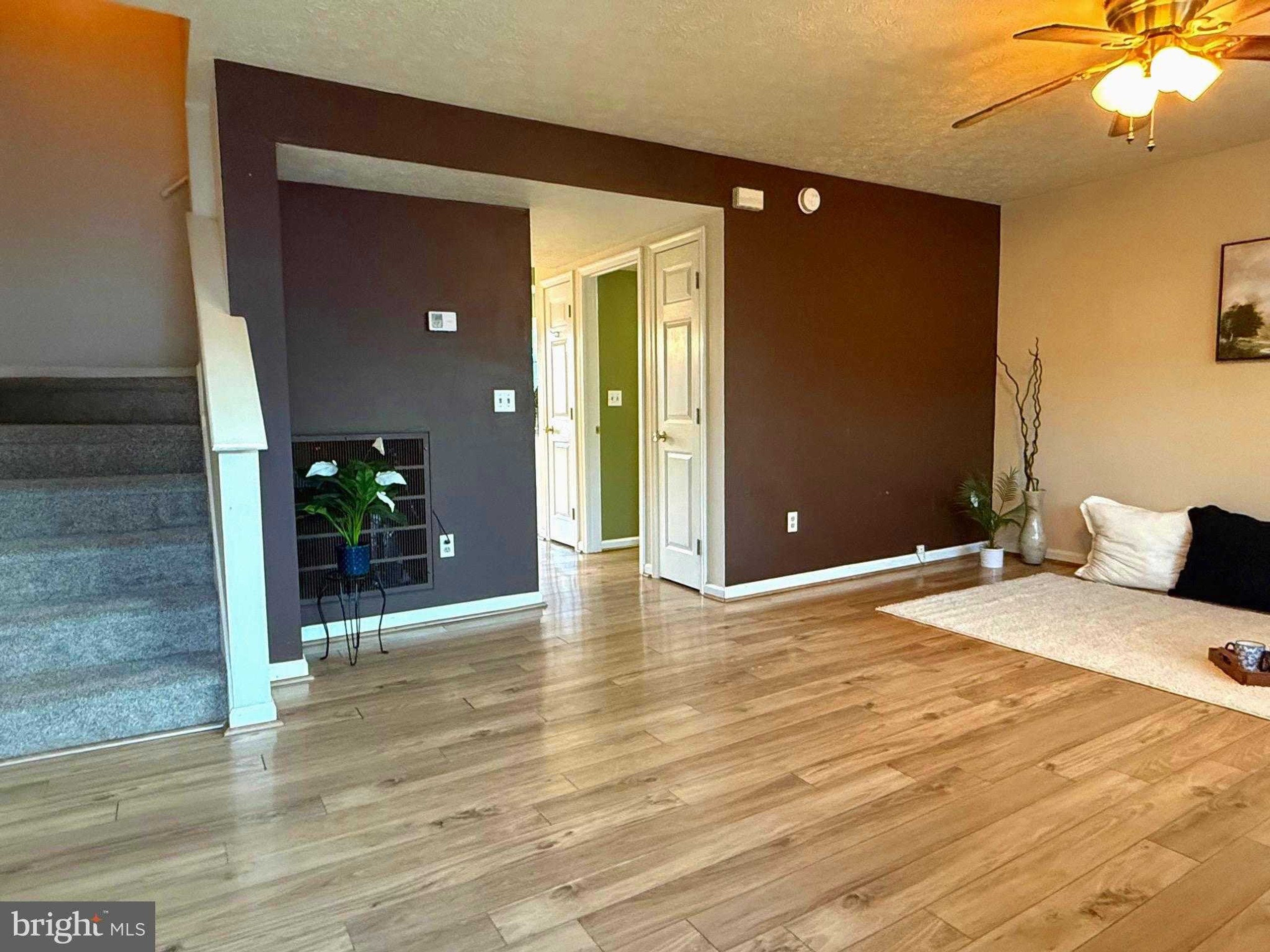 19 Stadium Cir photo 12