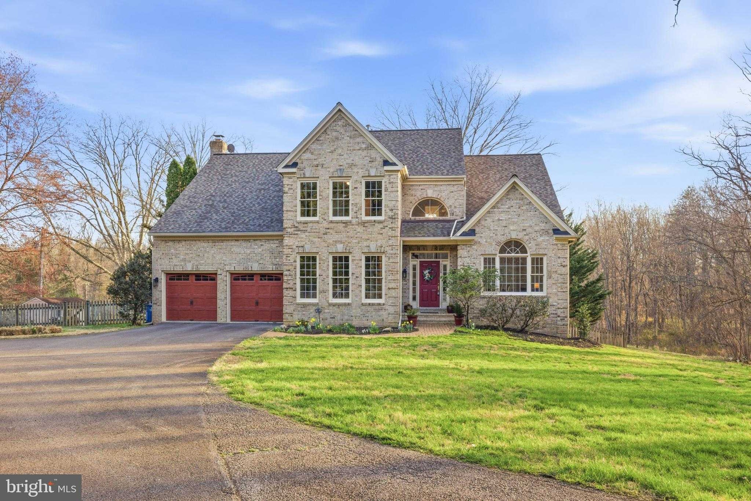 7726 Ox Rd, Fairfax Station