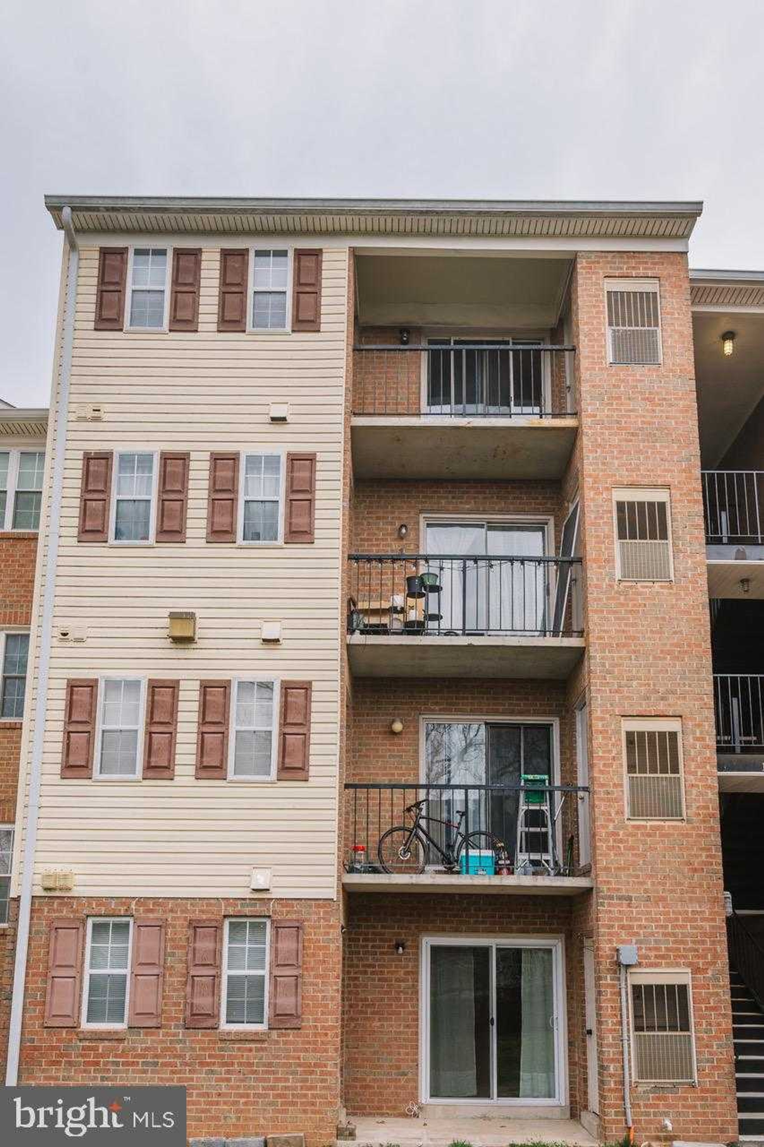 14805 Rydell Rd Apt B2, Centreville