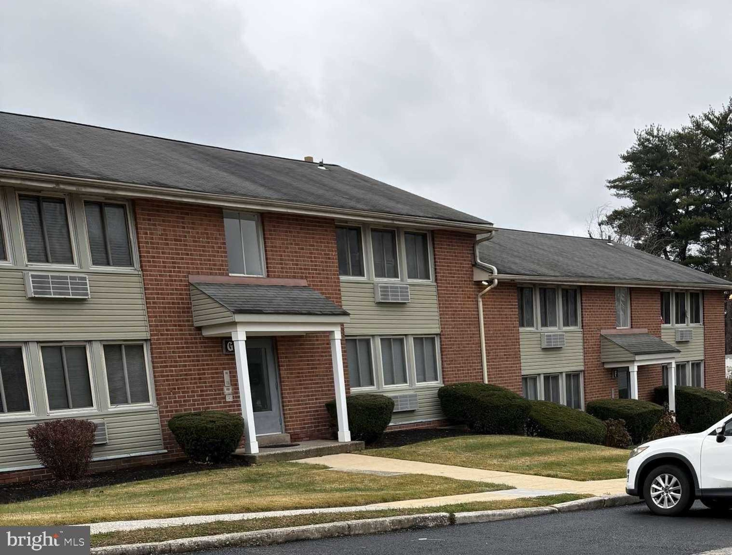 250 Tanglewood Ln Apt G4