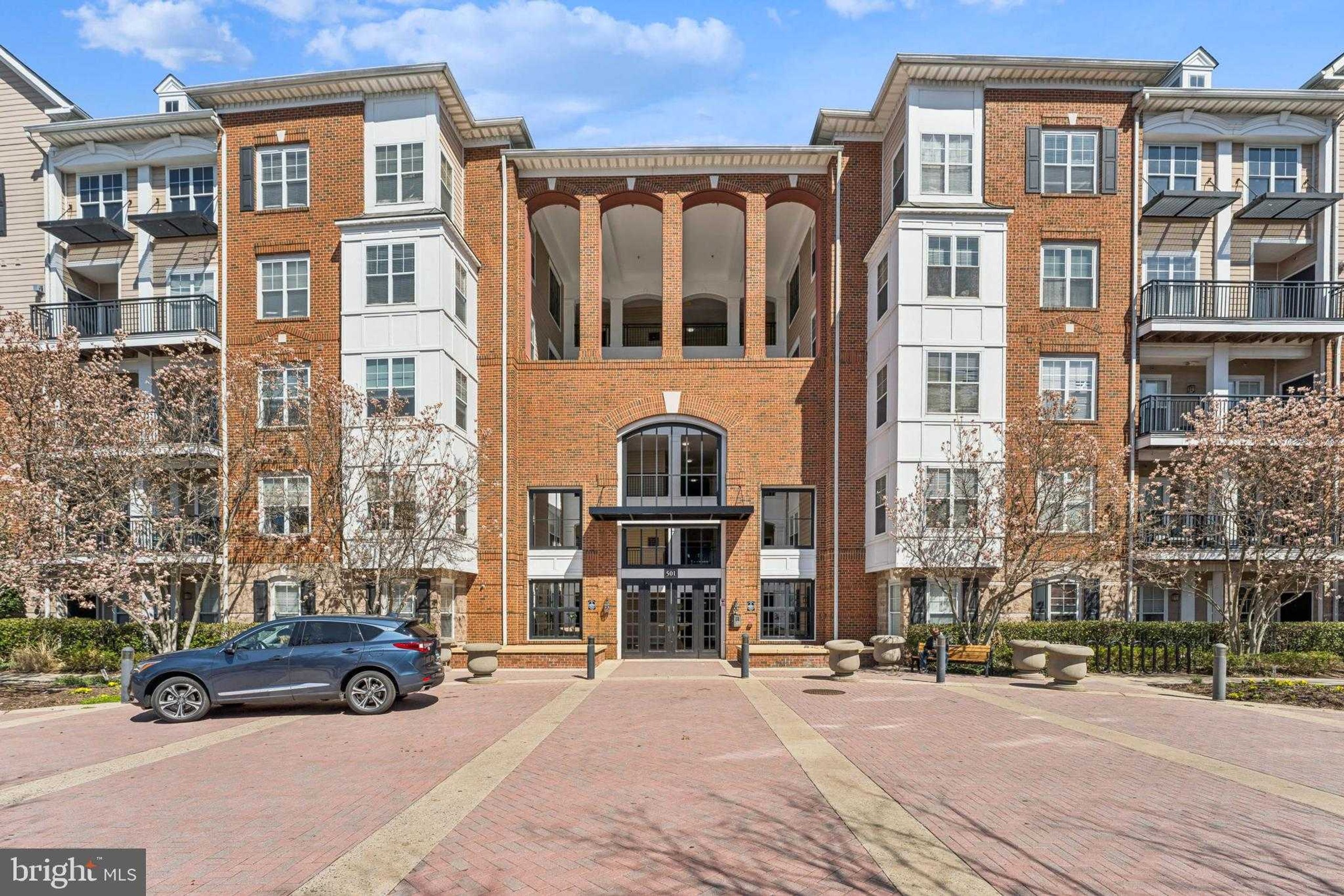 501 Hungerford Dr Apt 459, Rockville