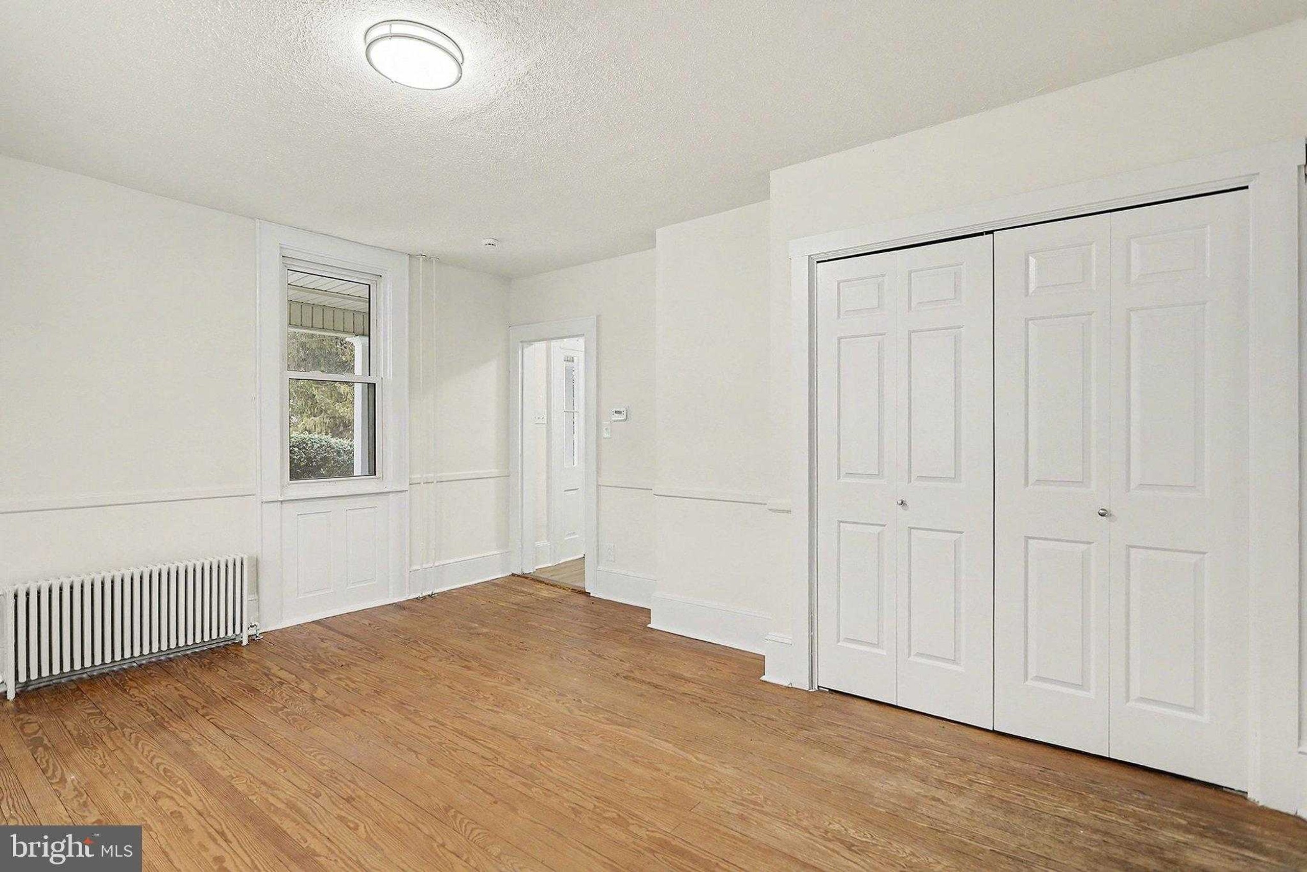 31 N Market St photo 16