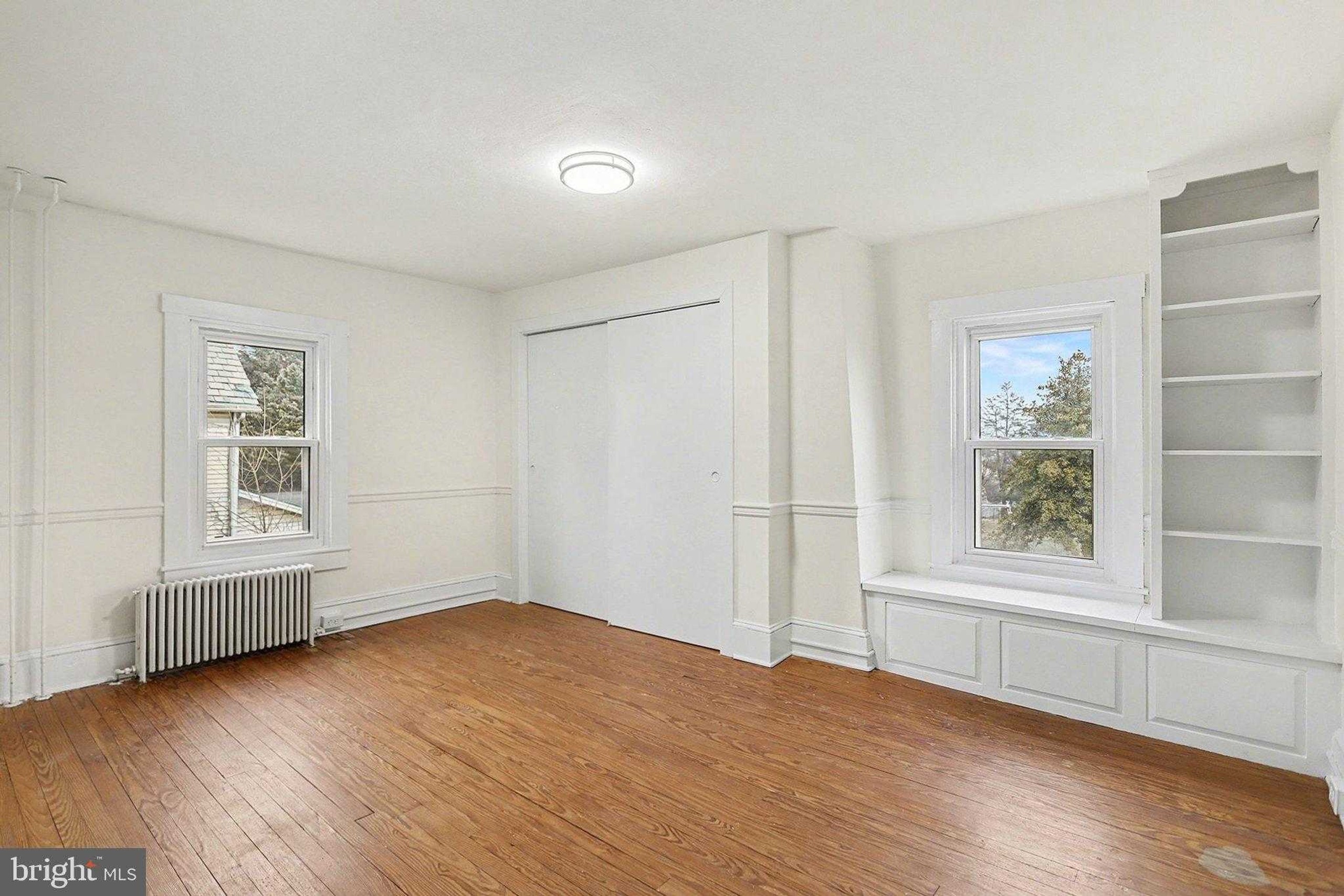 31 N Market St photo 6