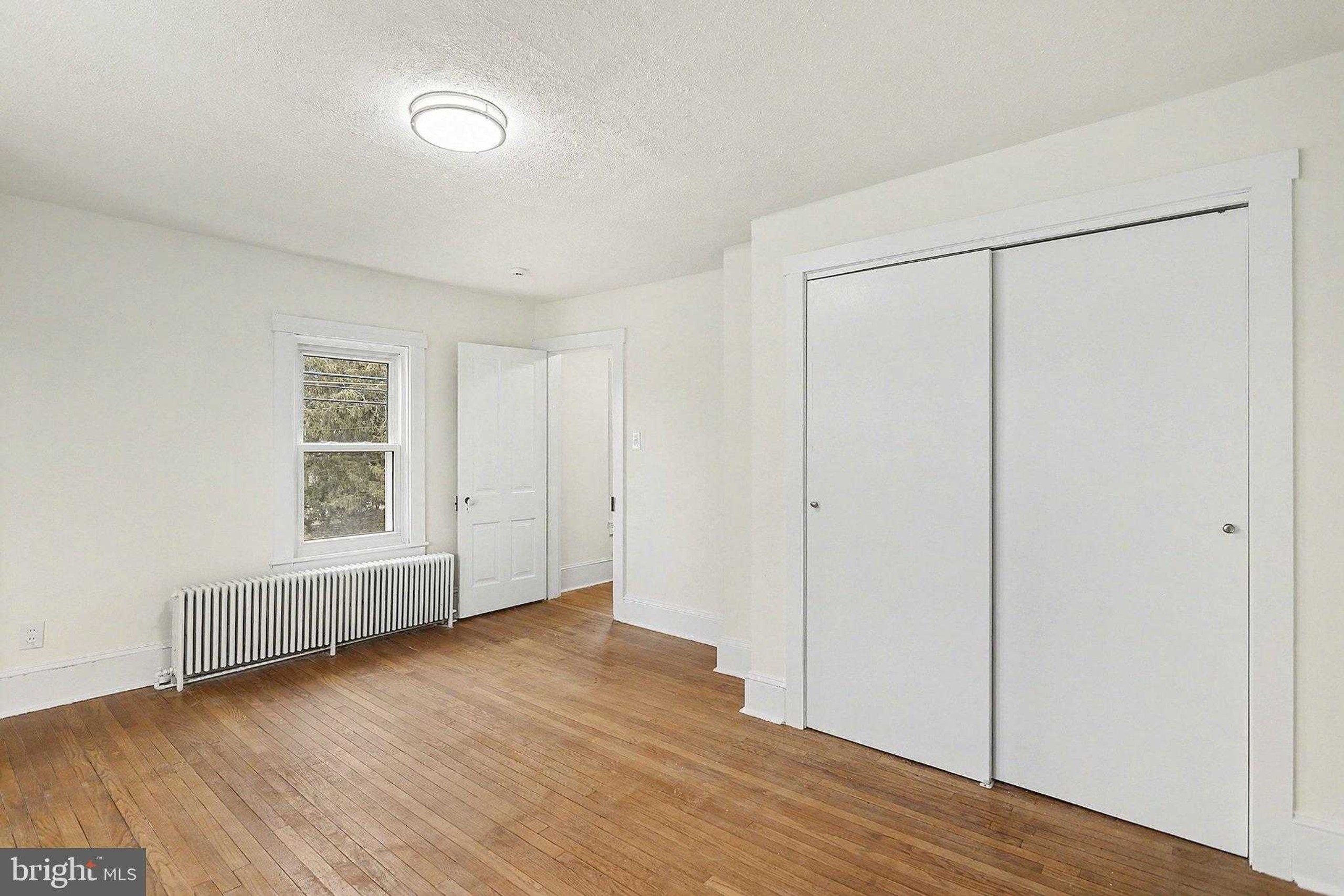 31 N Market St photo 9