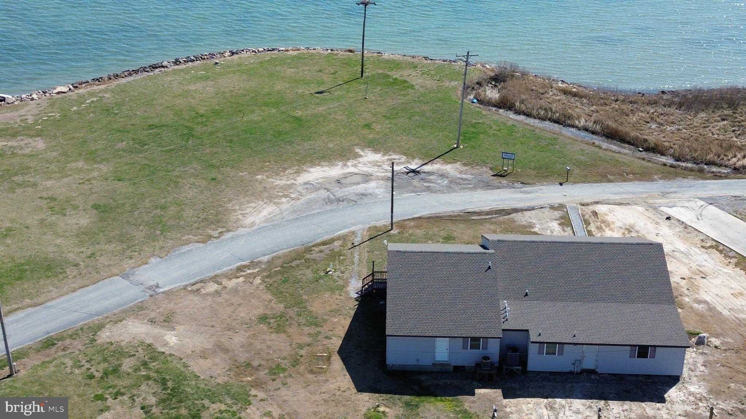1625 Steamboat Wharf Rd photo 6