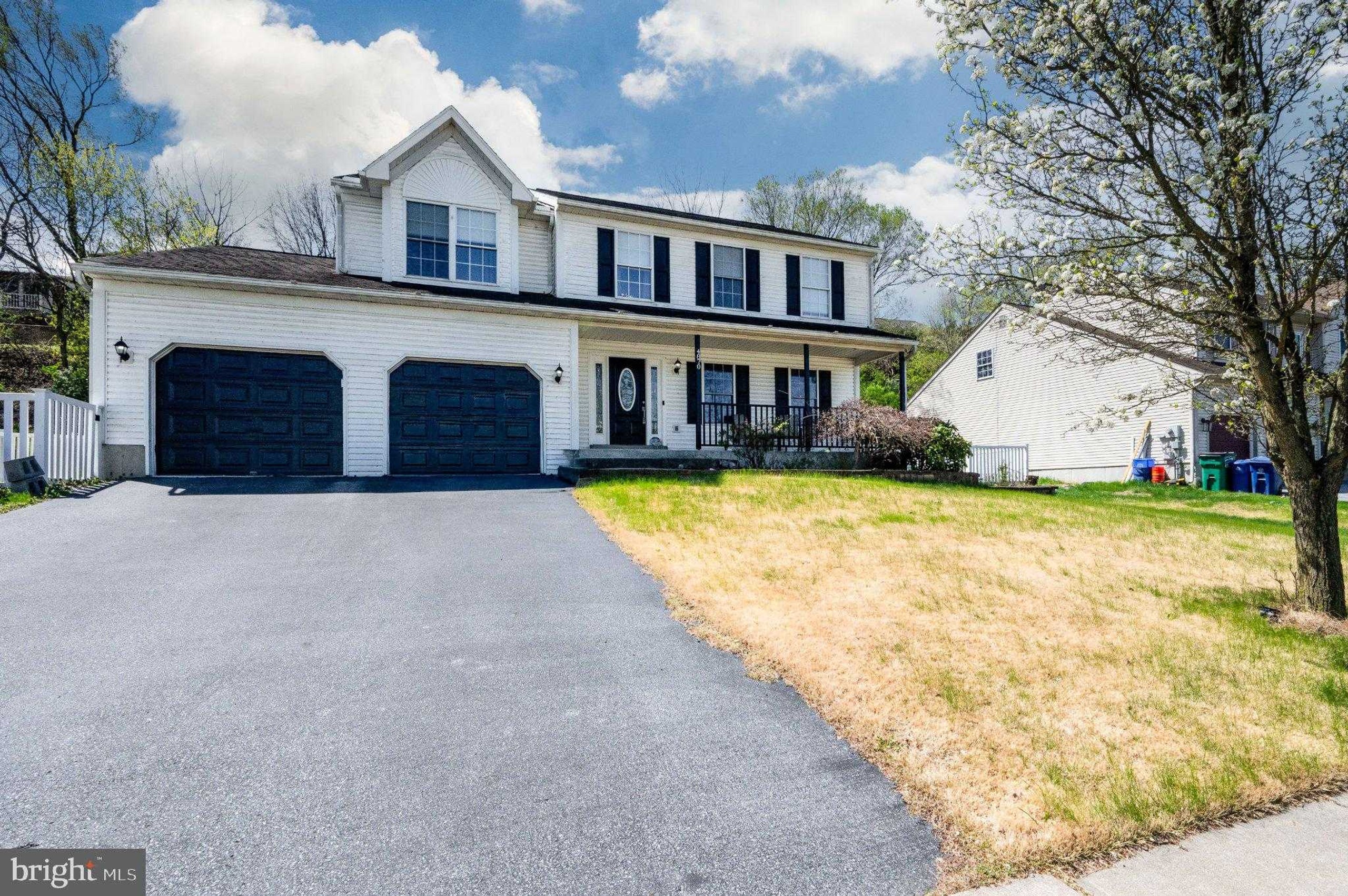 4870 Dunham Dr, Reading