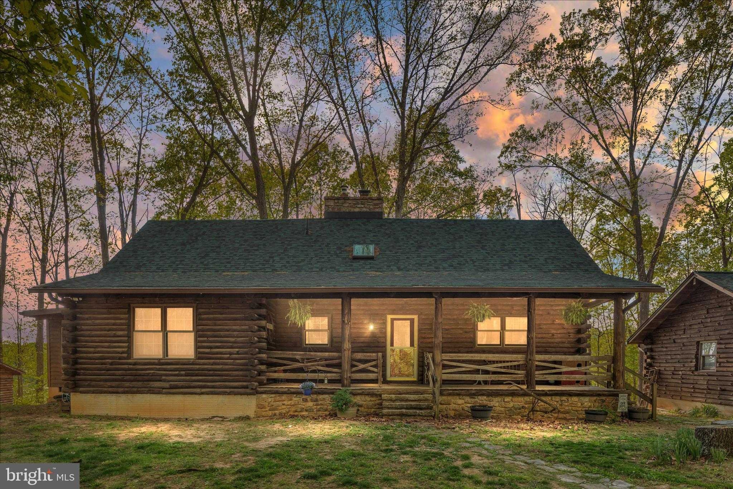 428 Apple Pie Ridge Rd, Winchester