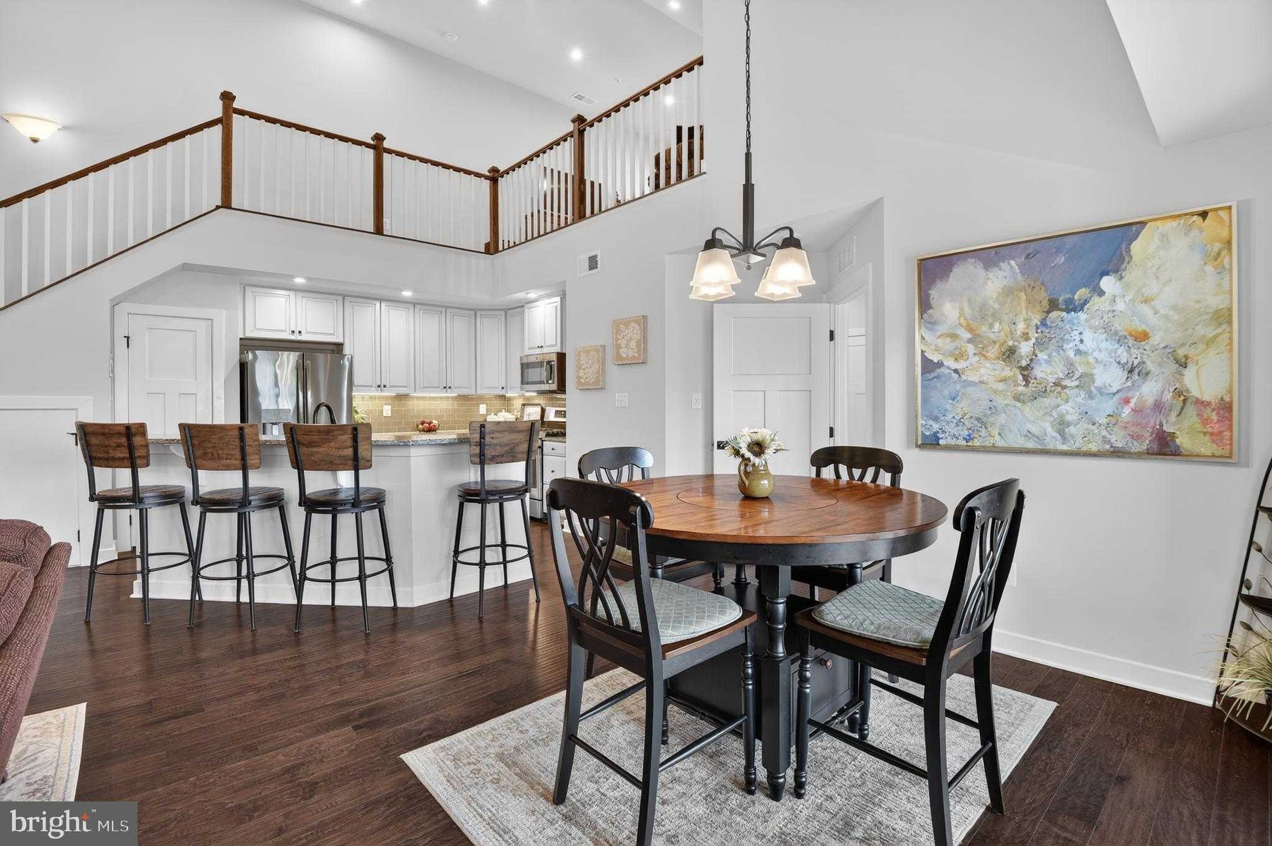 5742 Meadowood St Apt 402, New Market