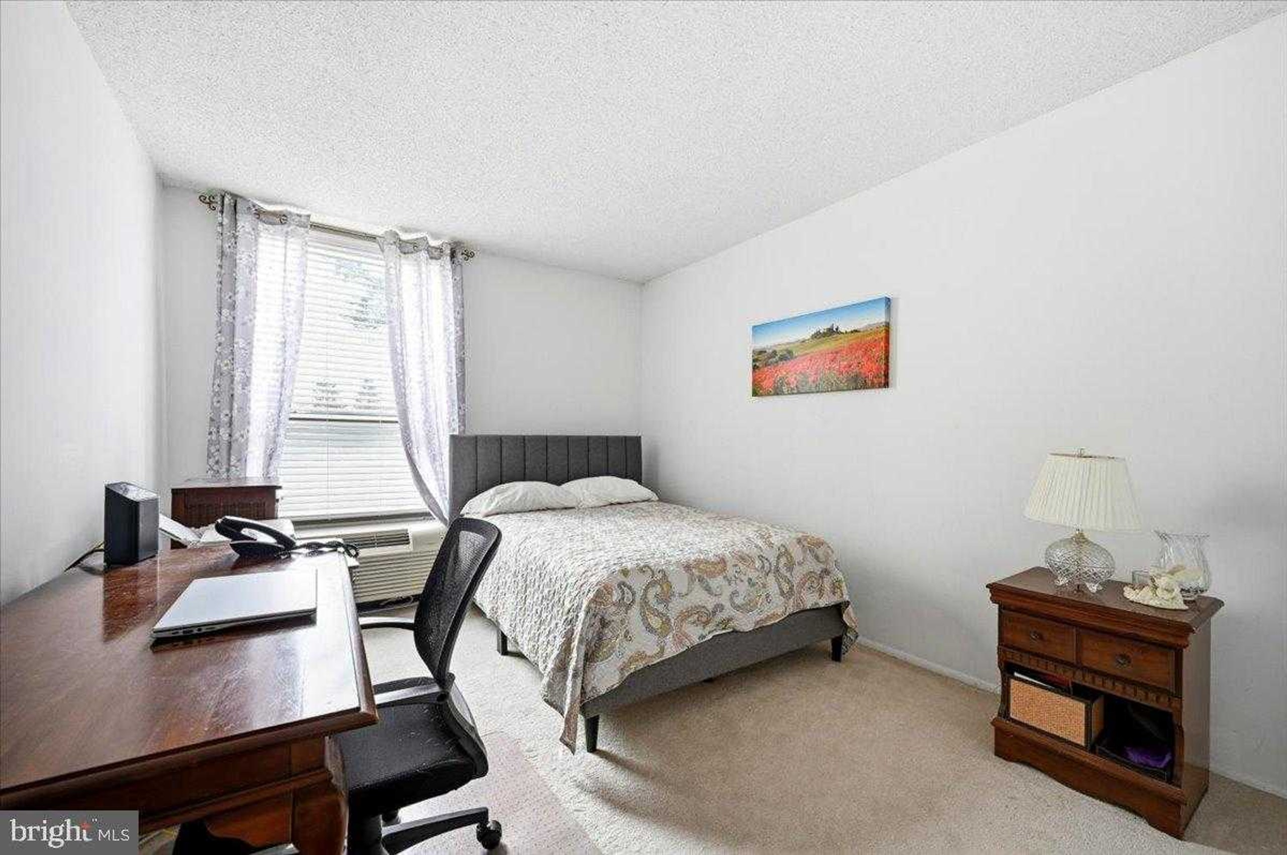 666 W Germantown Pike Apt 1212 photo 26
