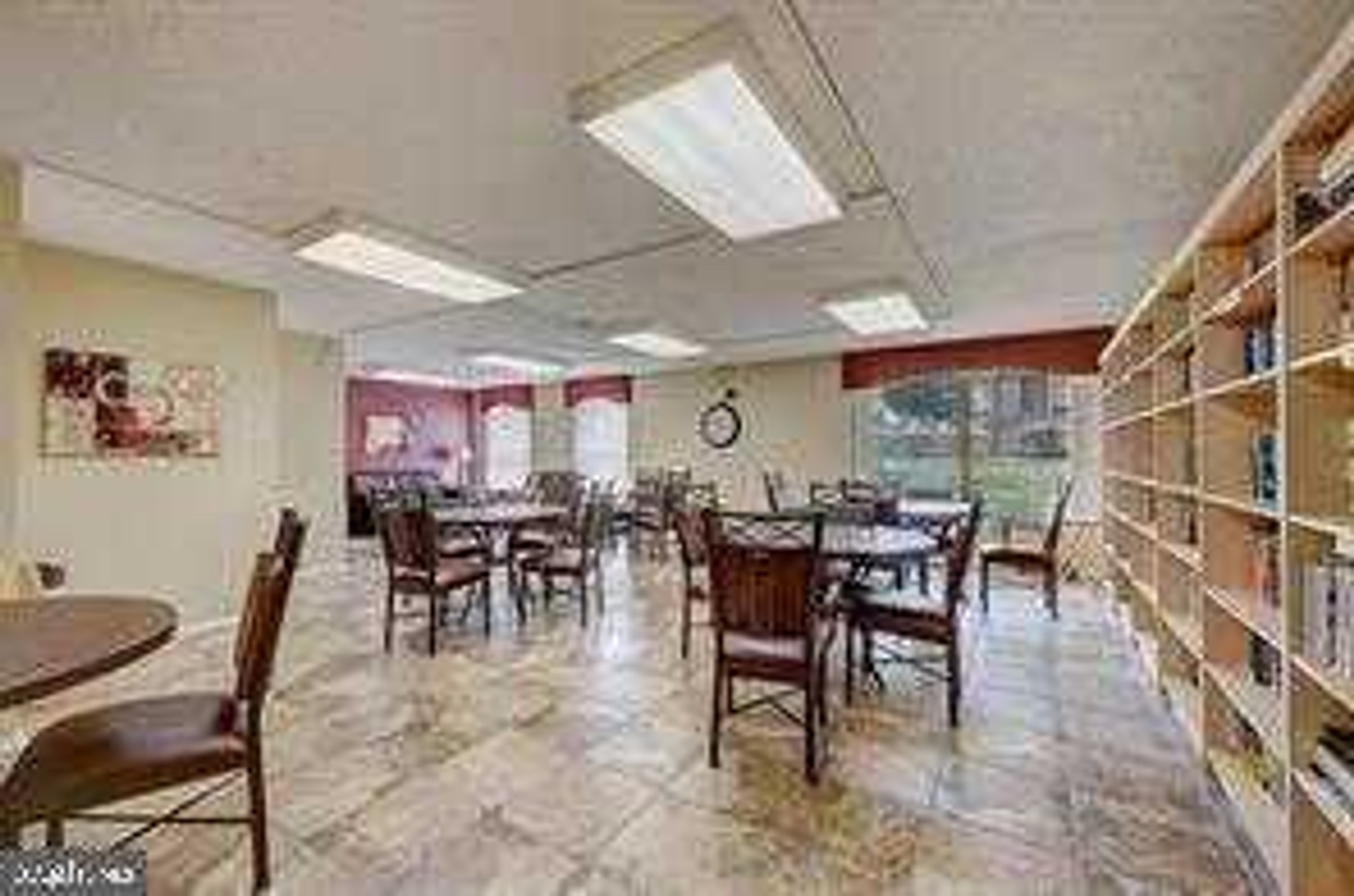 666 W Germantown Pike Apt 1212 photo 41