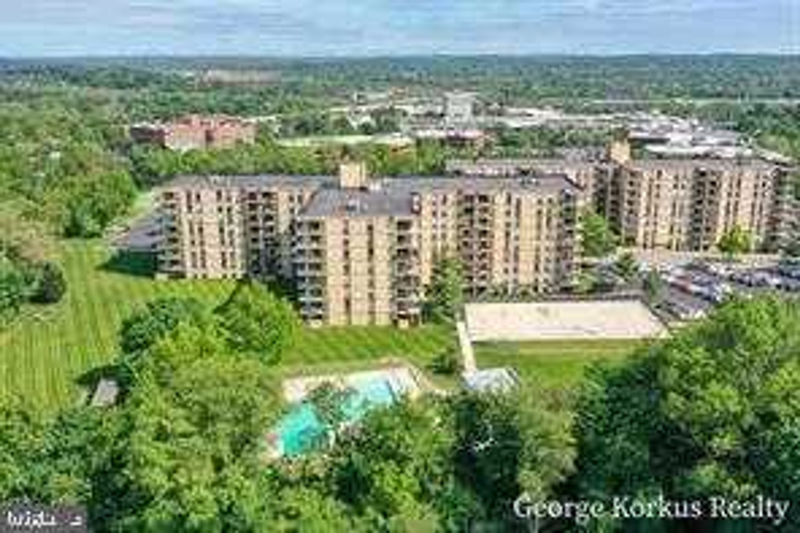 666 W Germantown Pike Apt 1212 photo 59