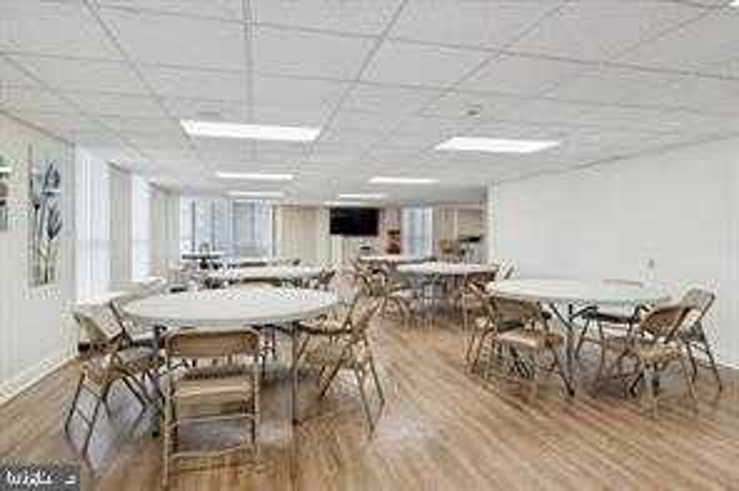 666 W Germantown Pike Apt 1212 photo 64