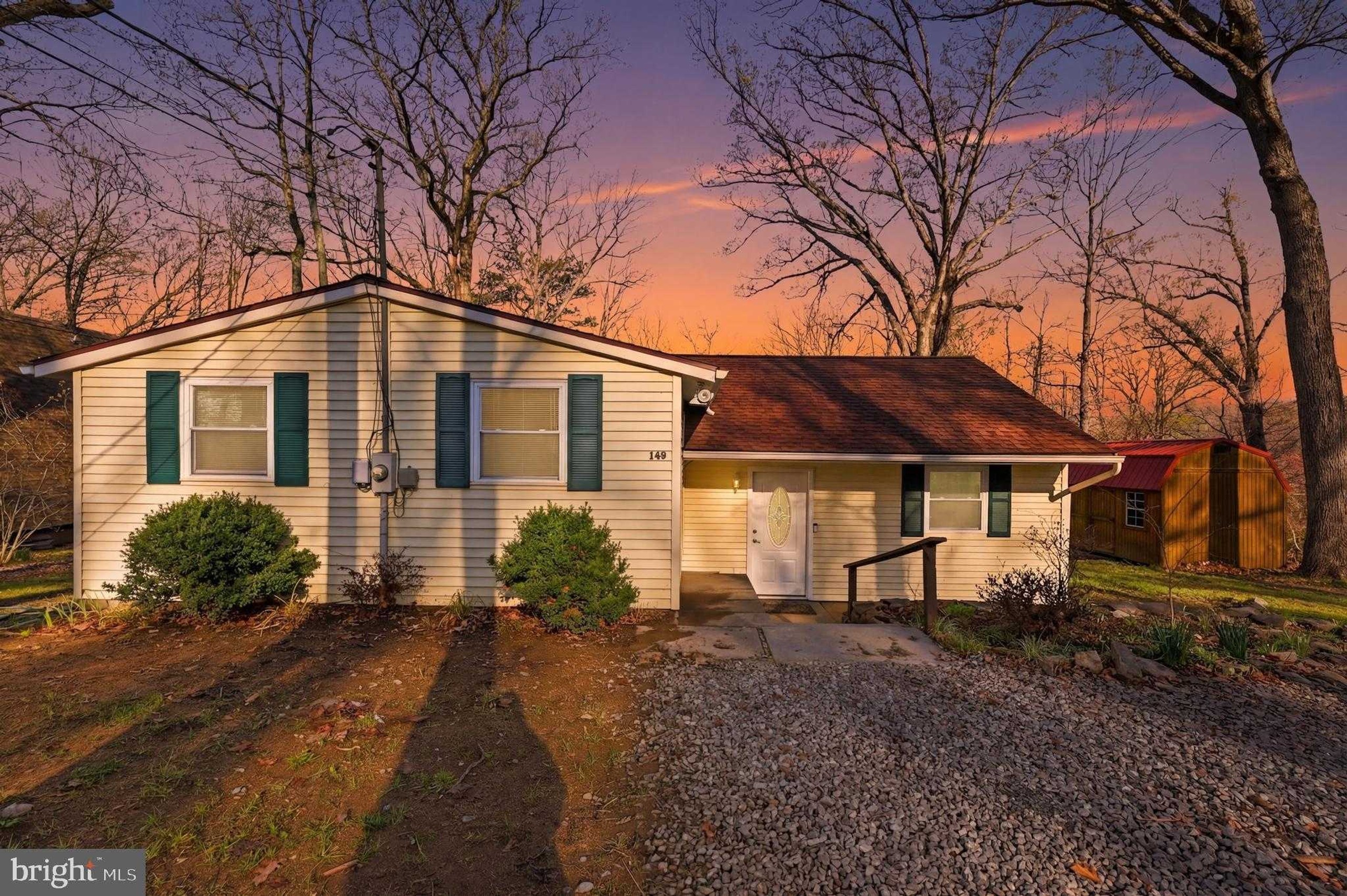 149 Red Squirrel Rd, Harpers Ferry