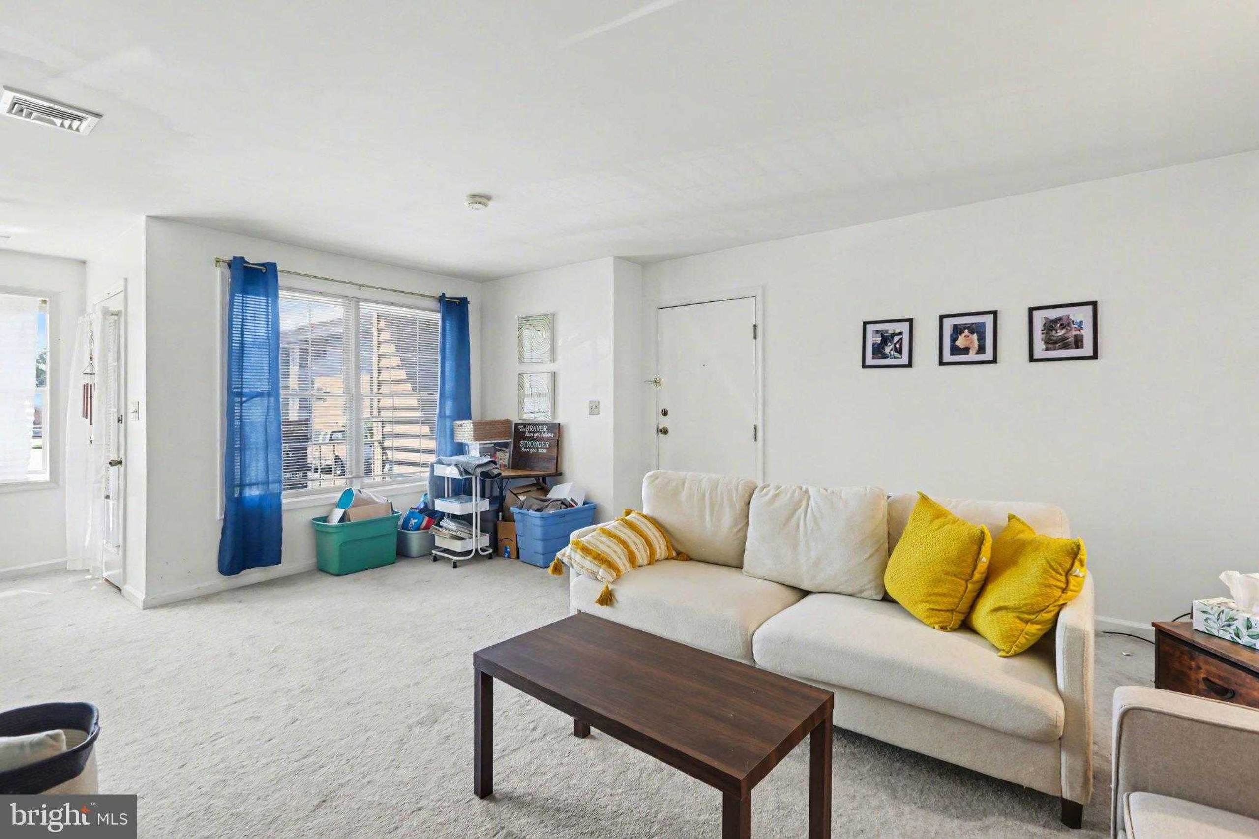 126 W Portland St Apt 5 photo 4