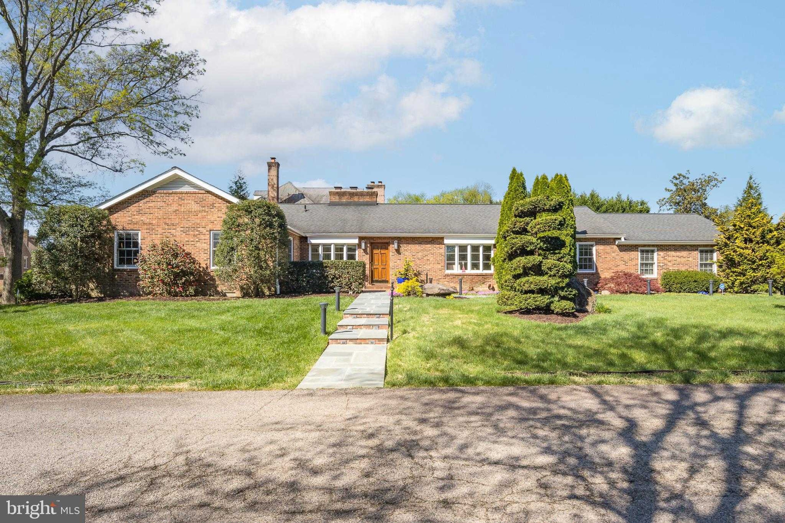 9352 Mount Vernon Cir, Alexandria