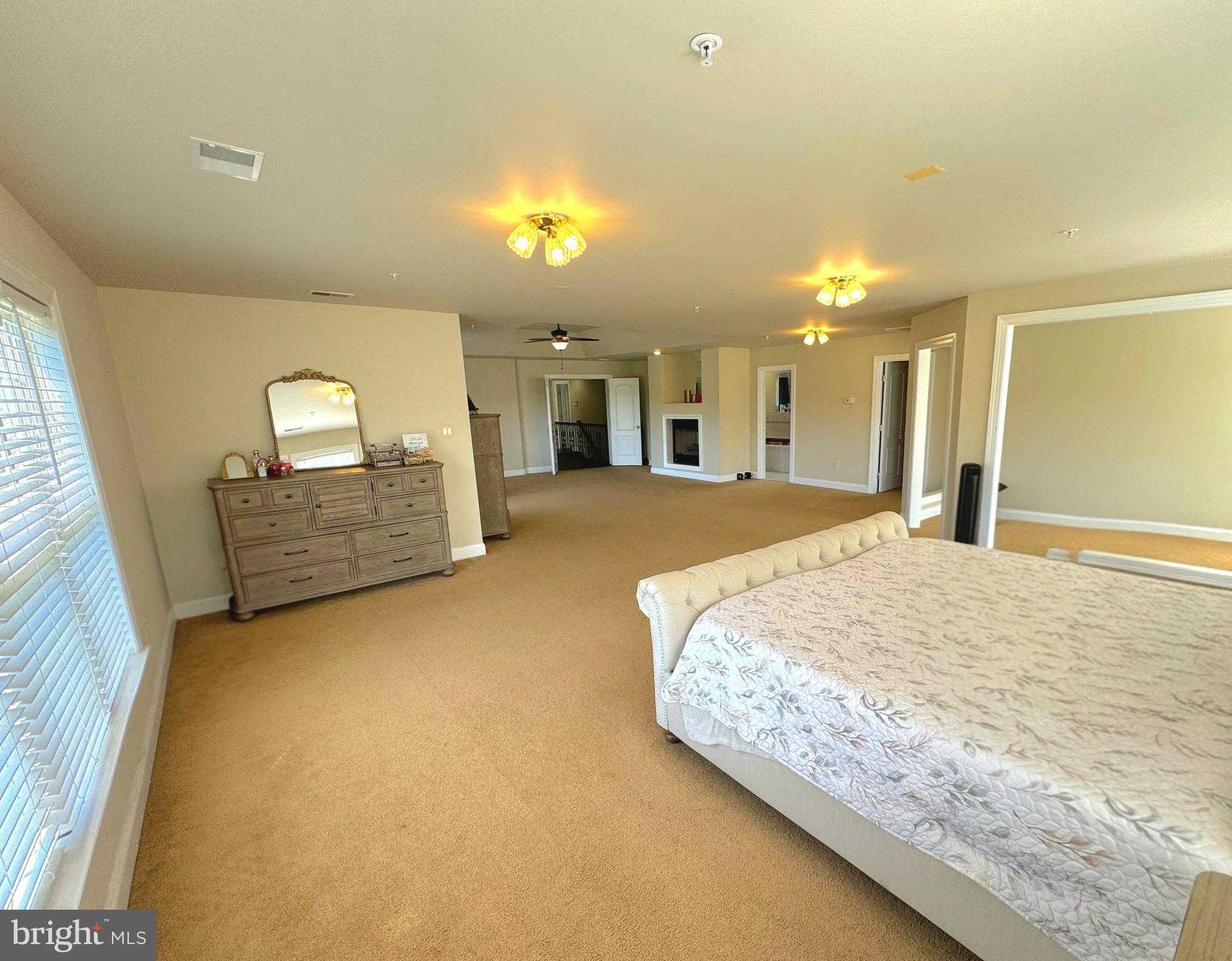 16619 Peach St photo 64