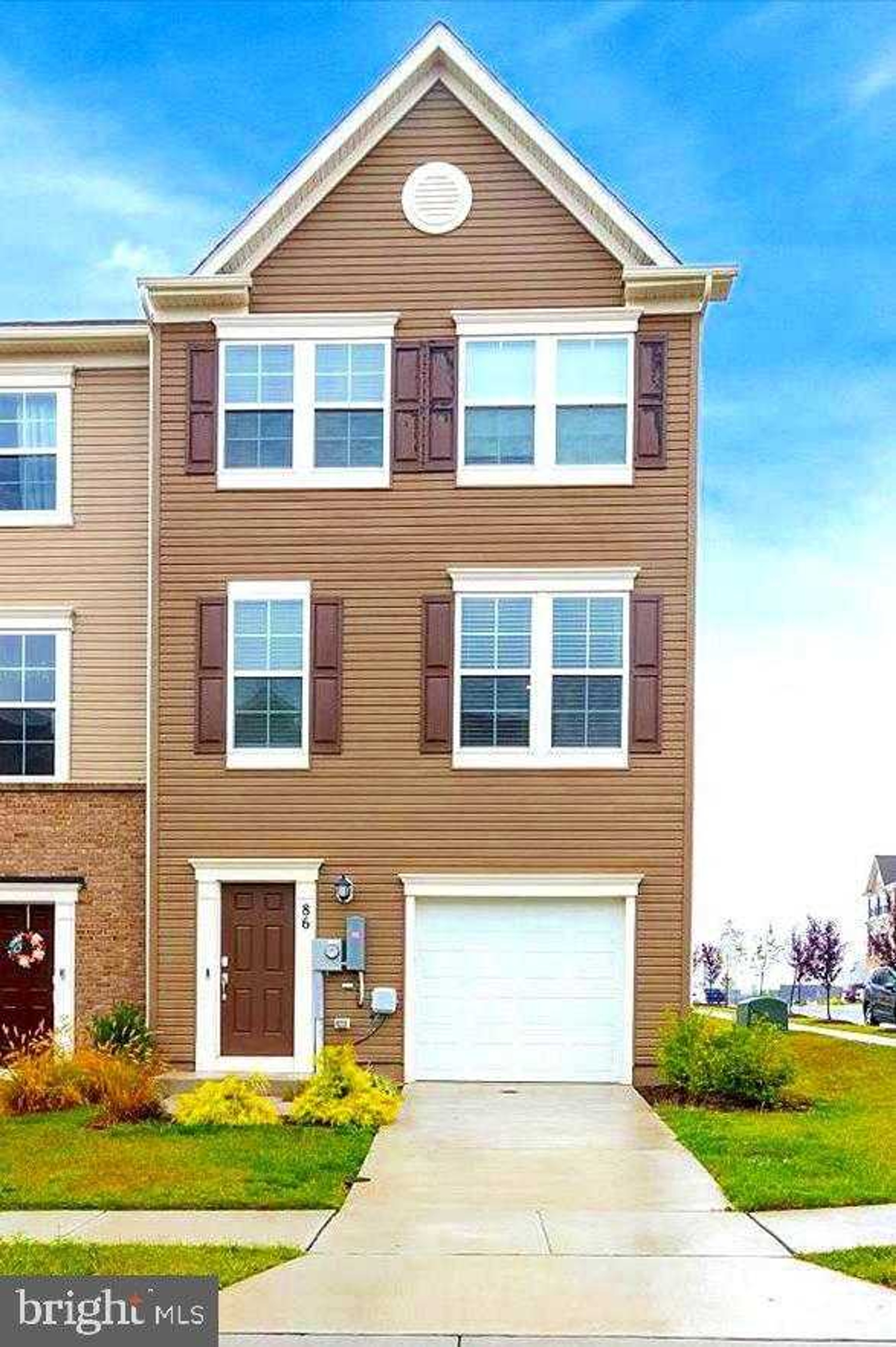 86 Extrovert Dr, Charles Town