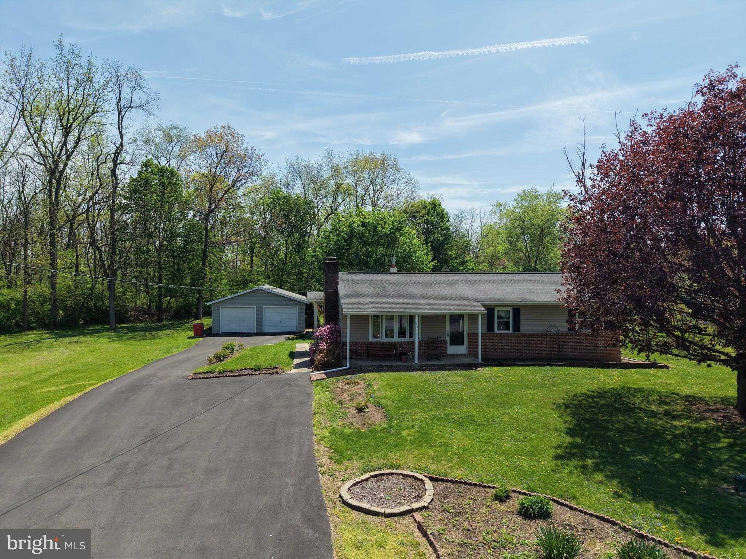 1028 Woodland Pkwy