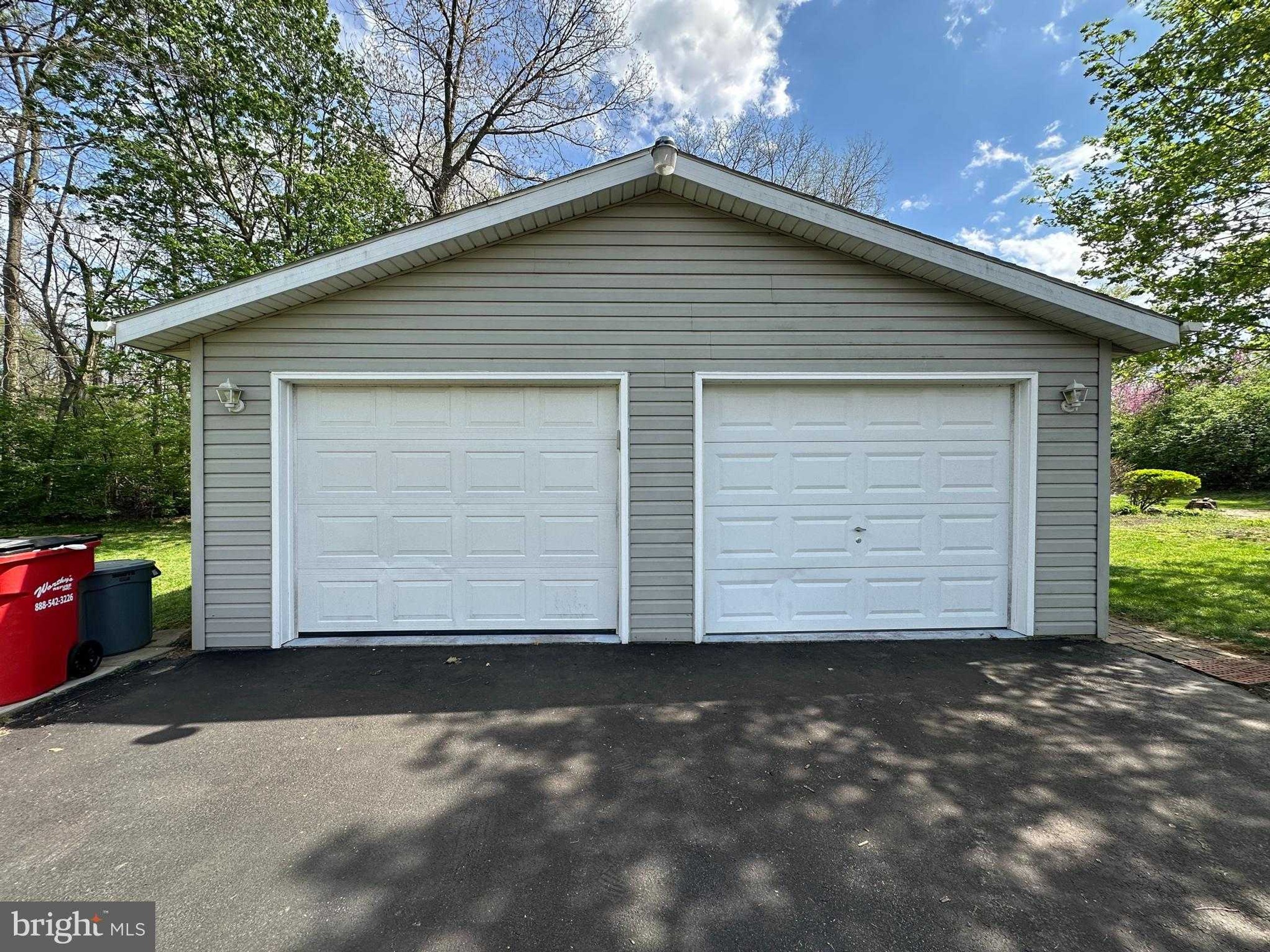 1028 Woodland Pkwy photo 14