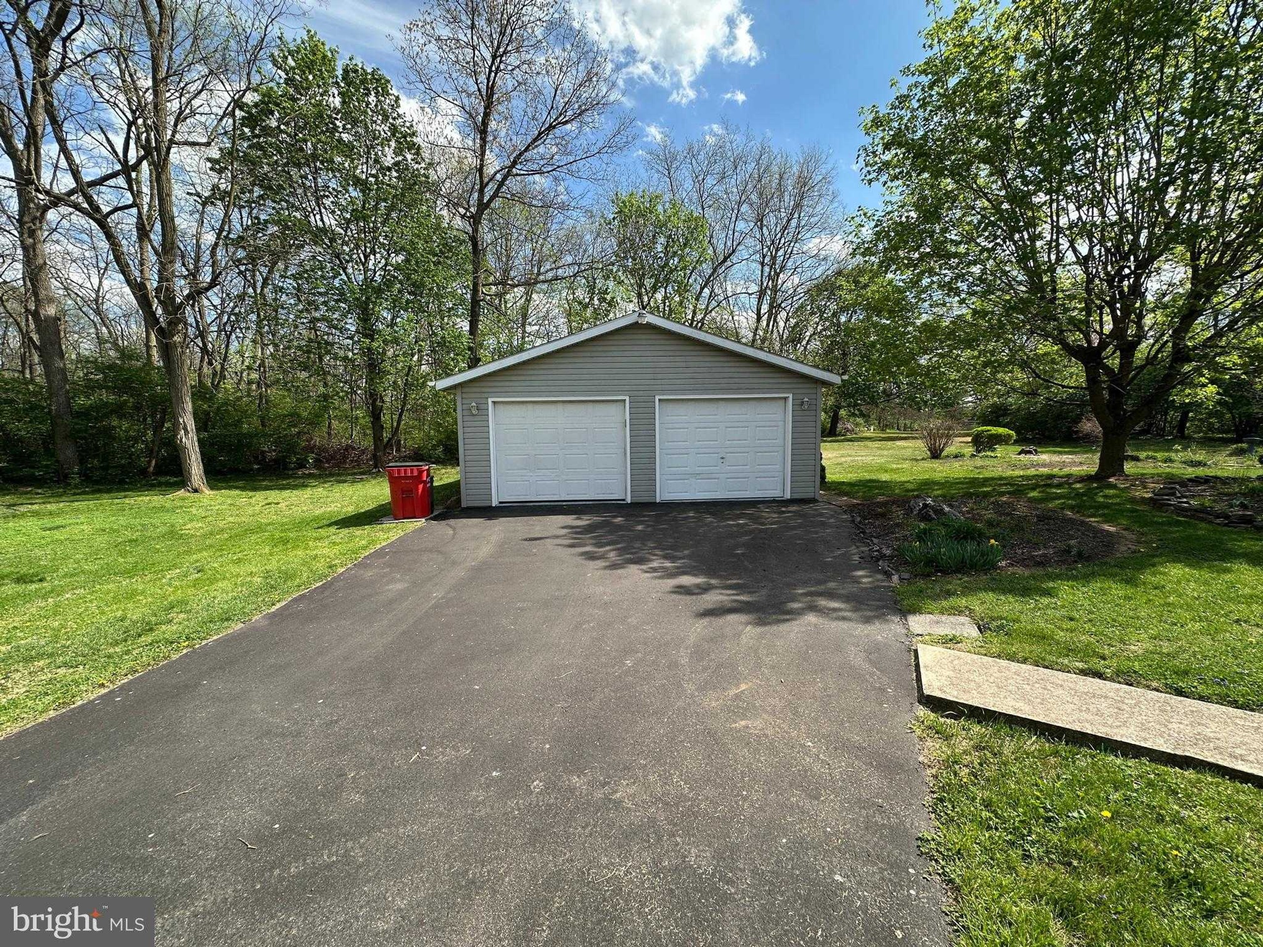 1028 Woodland Pkwy photo 33