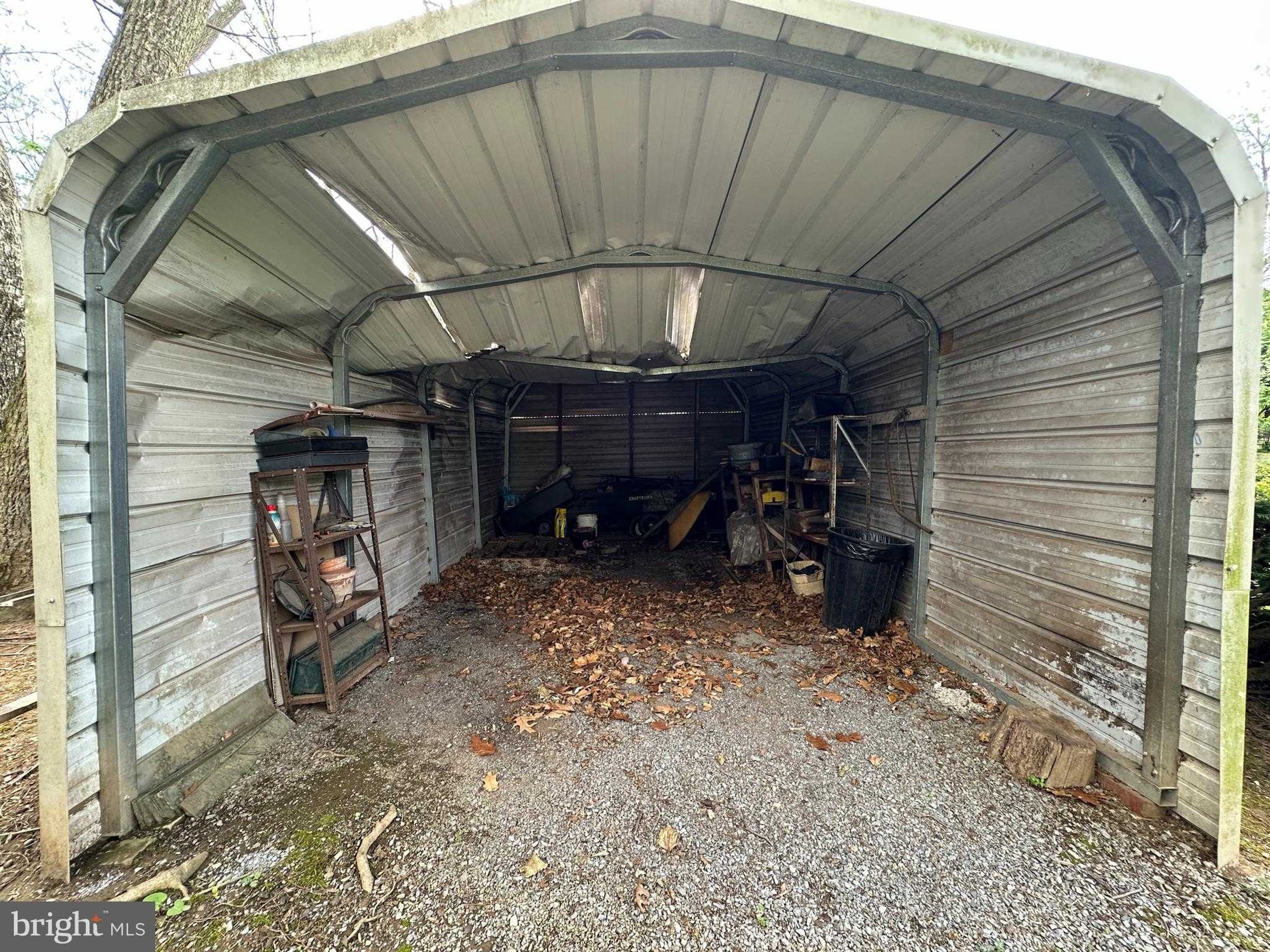 1028 Woodland Pkwy photo 38