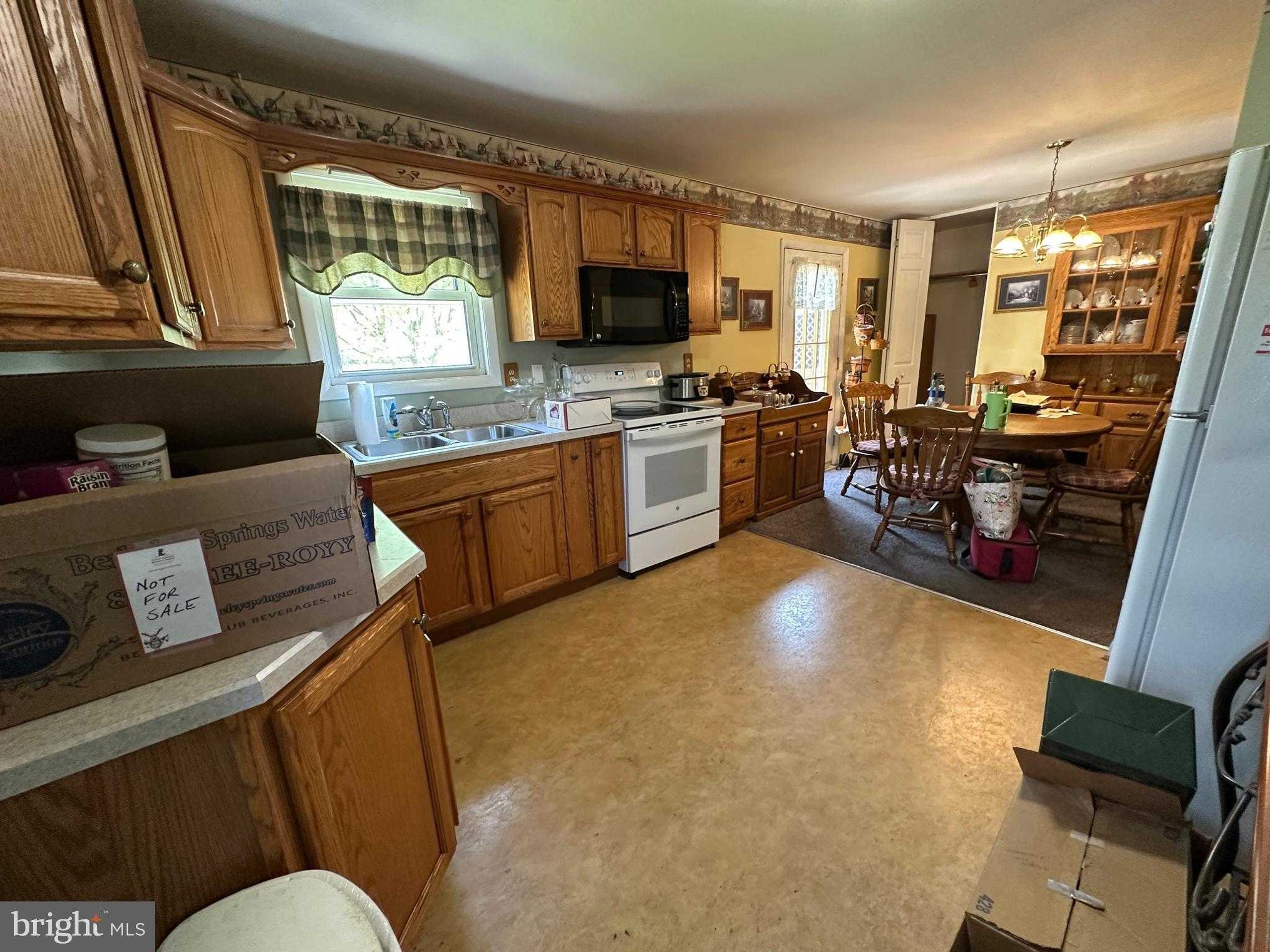 1028 Woodland Pkwy photo 48
