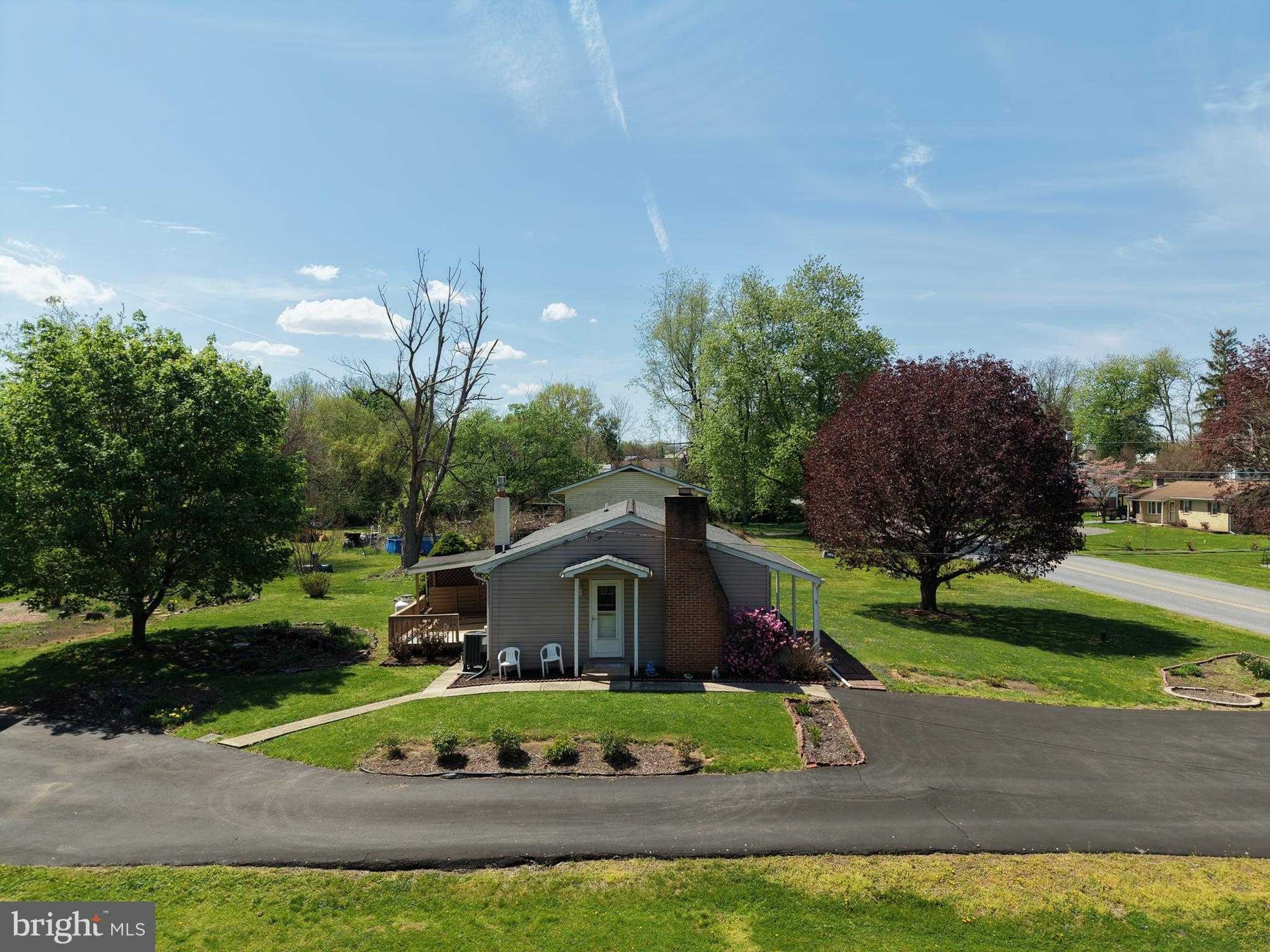 1028 Woodland Pkwy photo 8