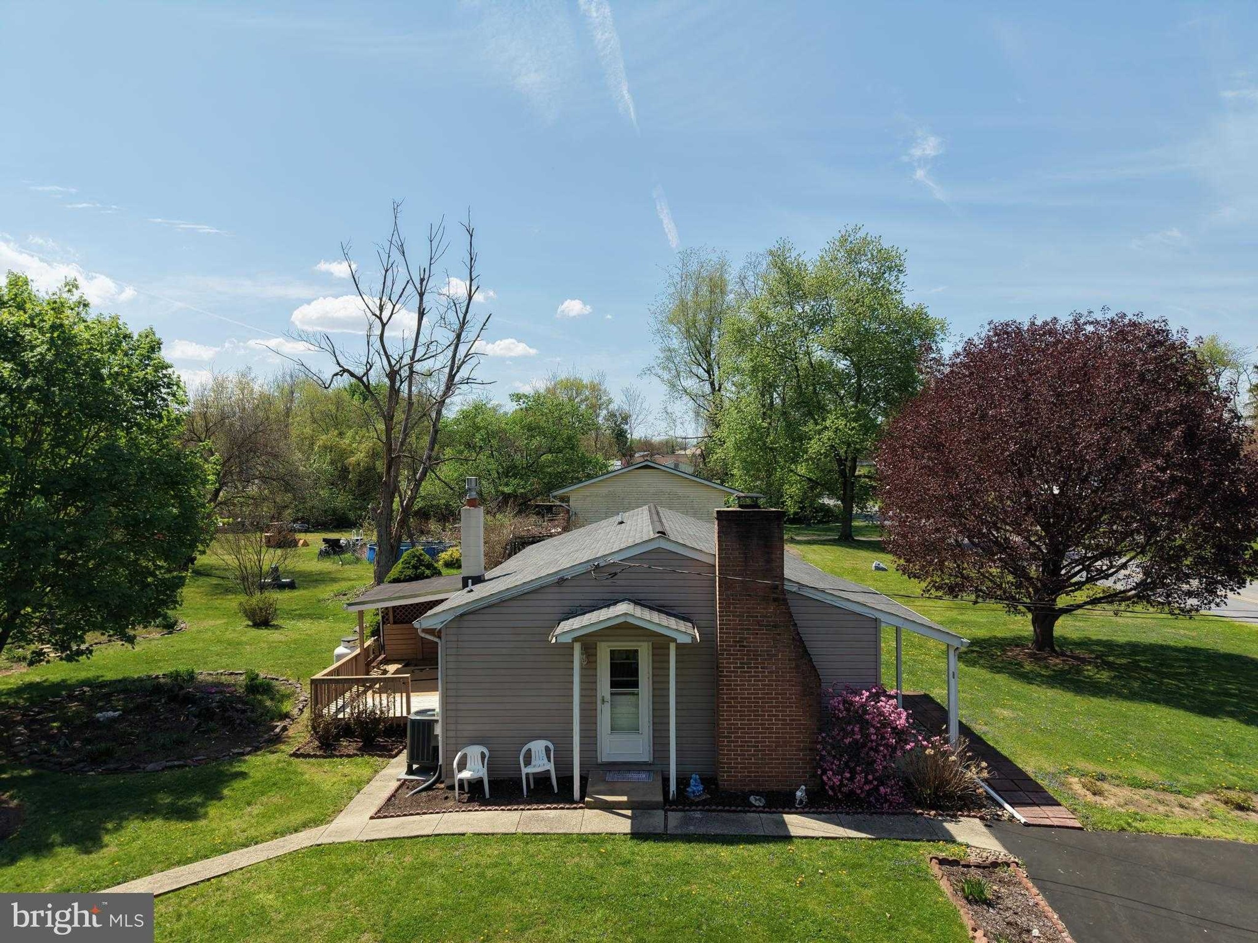 1028 Woodland Pkwy photo 9