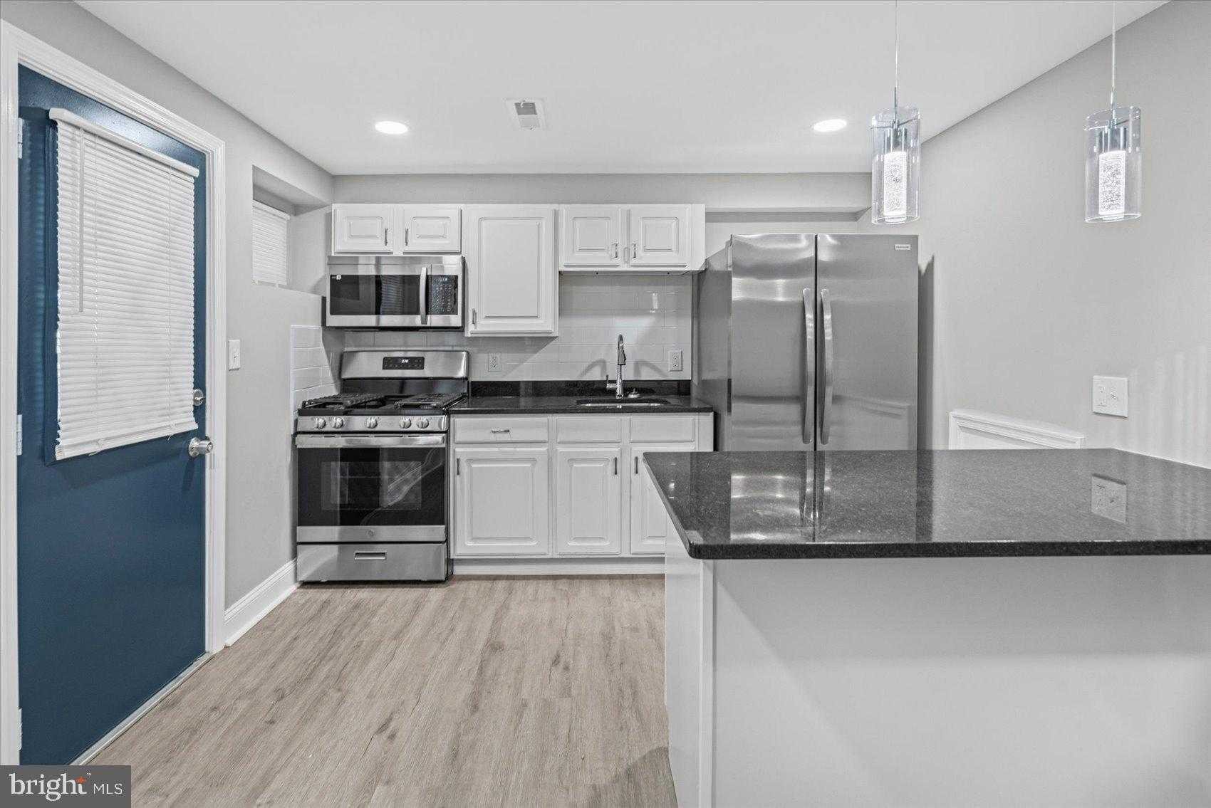 4603 Chatford Ave photo 4