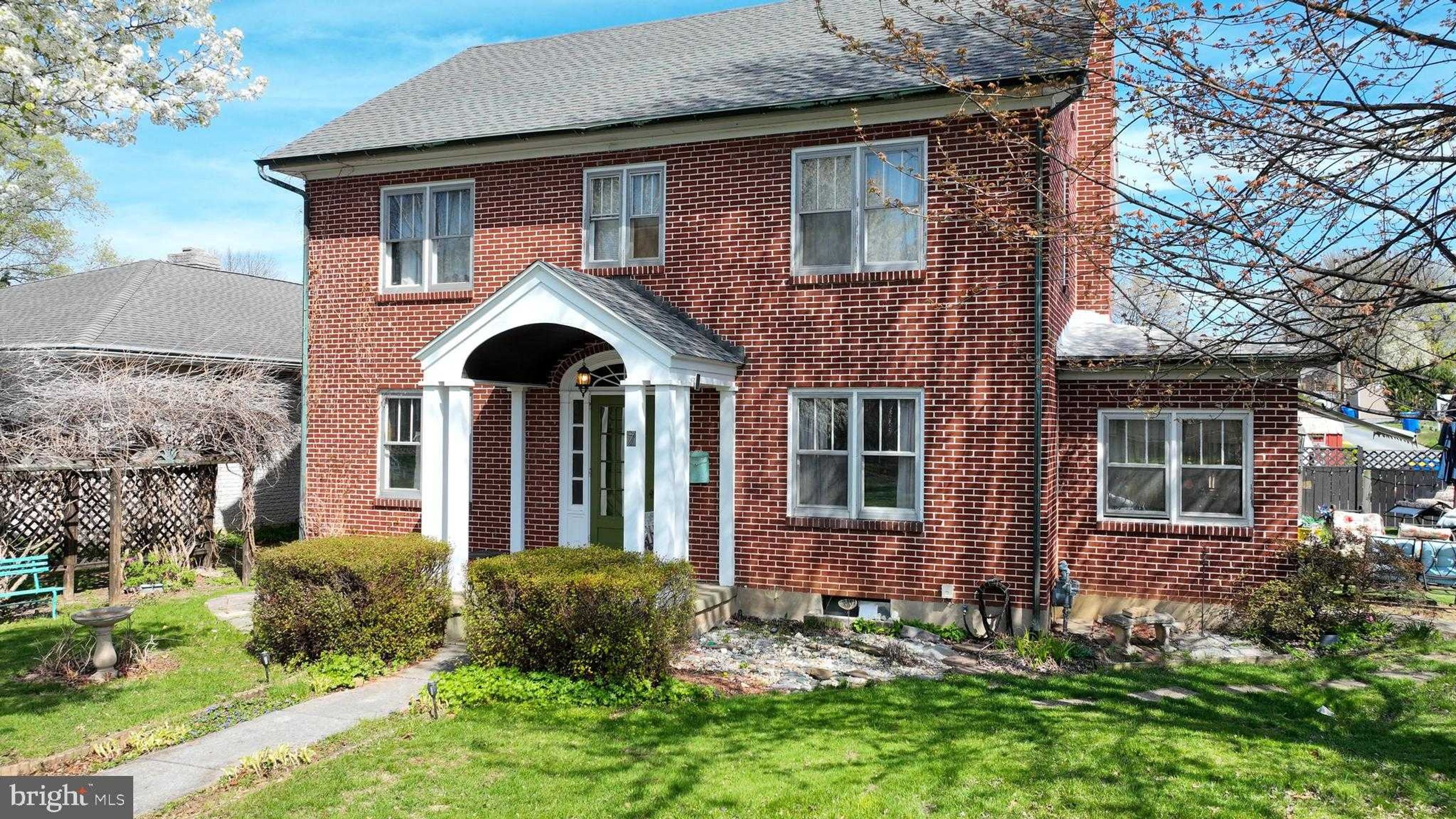 7 Oakleigh Ave, Harrisburg